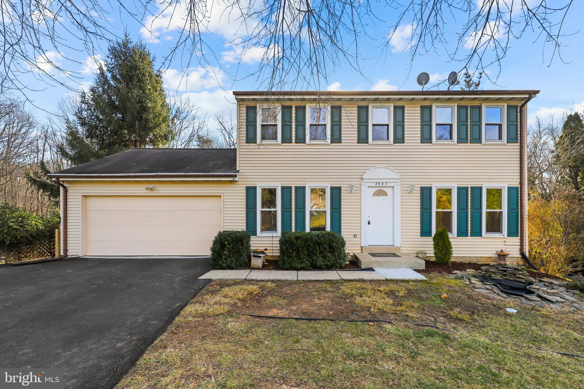 Herndon, VA 20171,2607 SESKEY GLEN CT