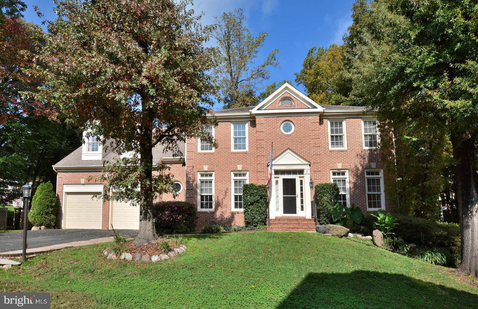 Fairfax Station, VA 22039,8005 HEDGEWOOD CT