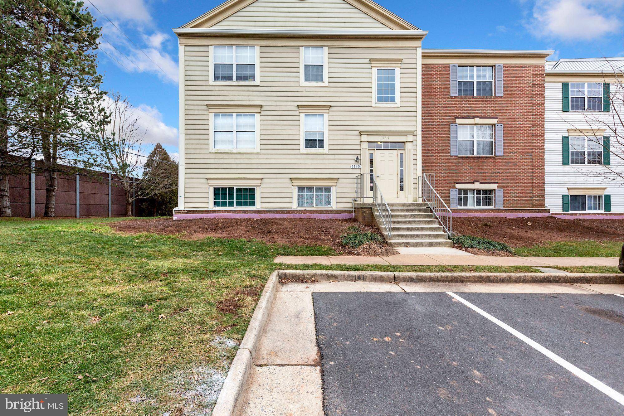 Leesburg, VA 20176,1135 HUNTMASTER TER NE #302