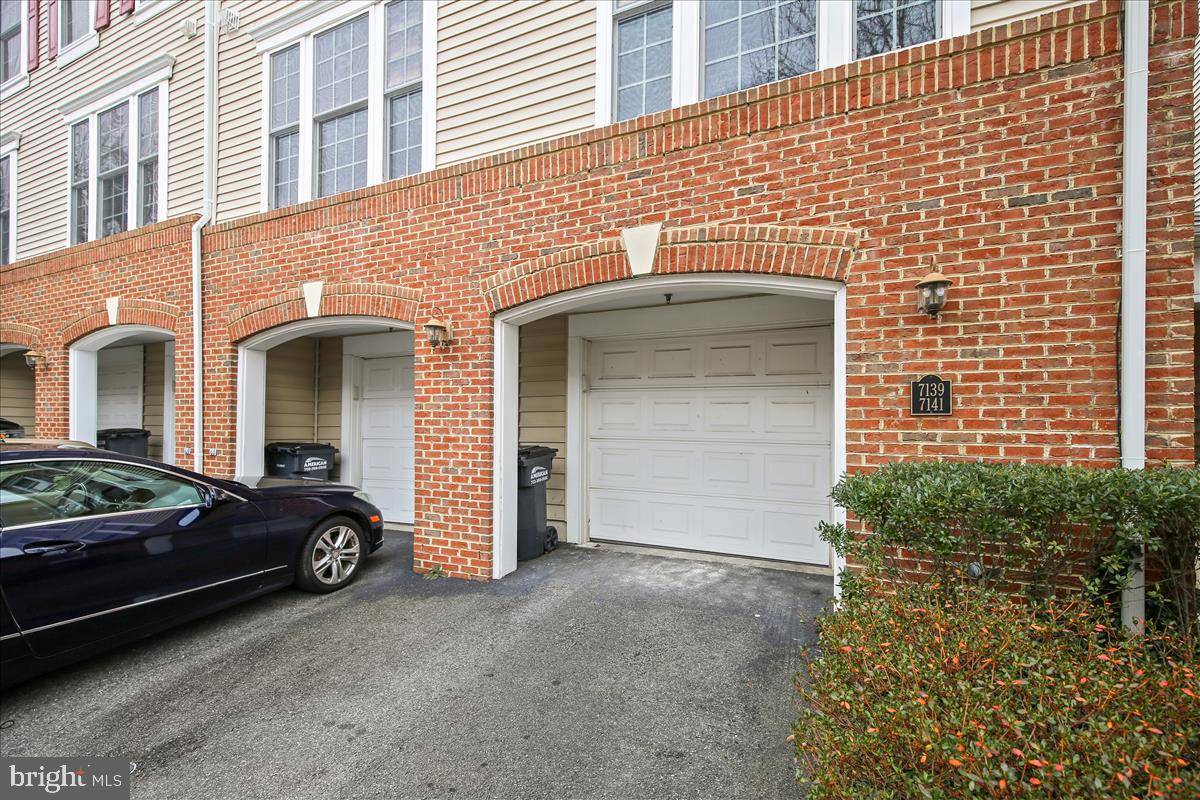 Alexandria, VA 22306,7141 HUNTLEY CREEK PL #58