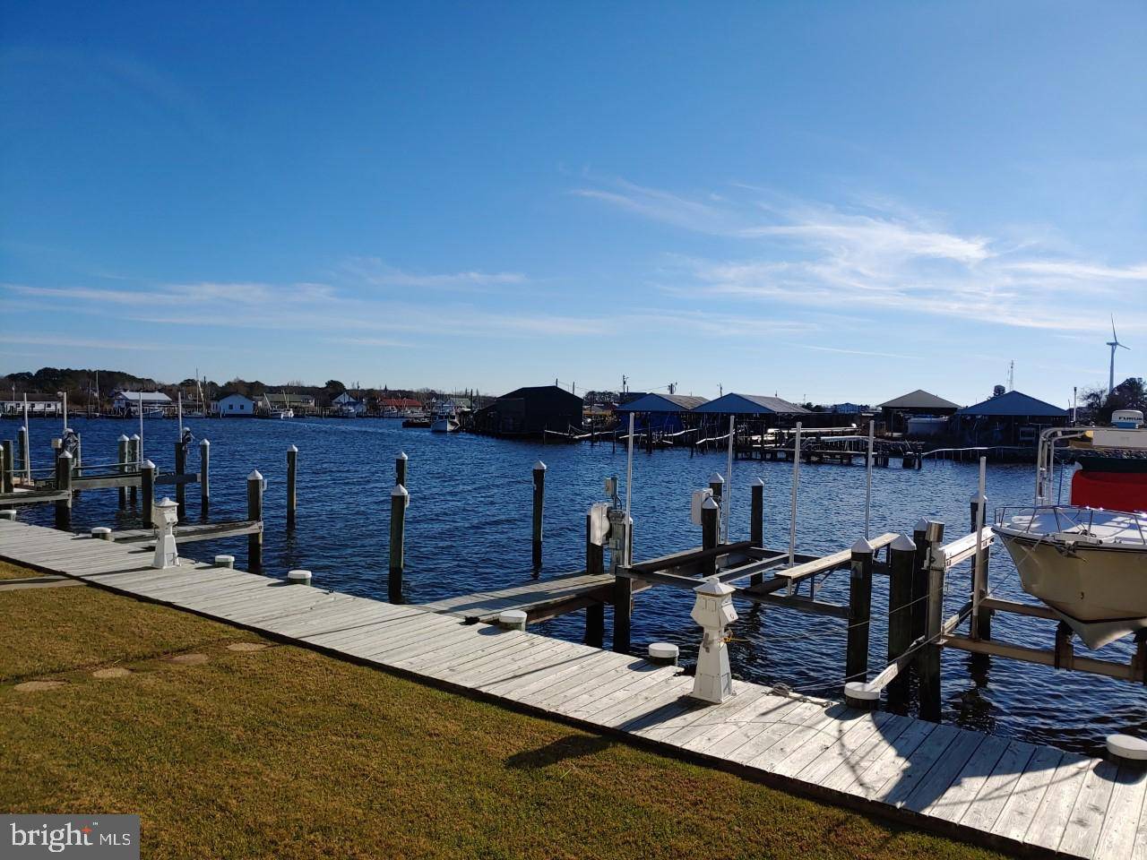 Crisfield, MD 21817,106-B WATERS EDGE DR #106B