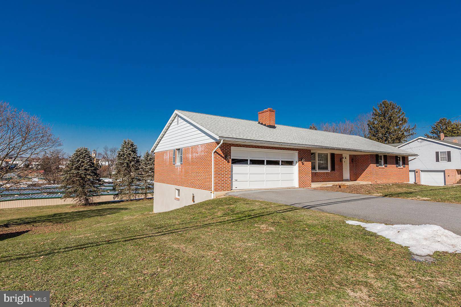 Mountville, PA 17554,41 E NEW ST