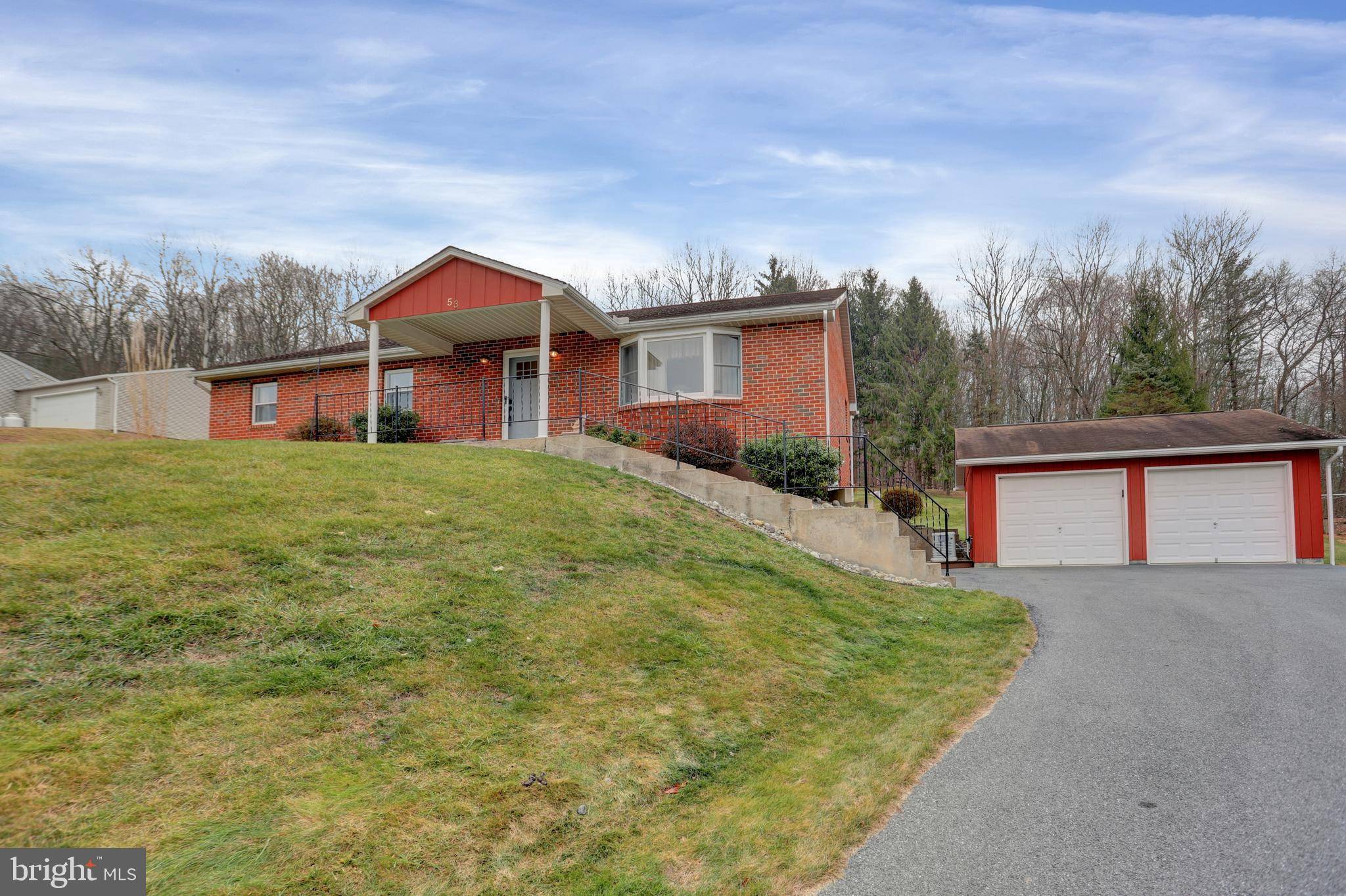 New Bloomfield, PA 17068,53 WATSON LN