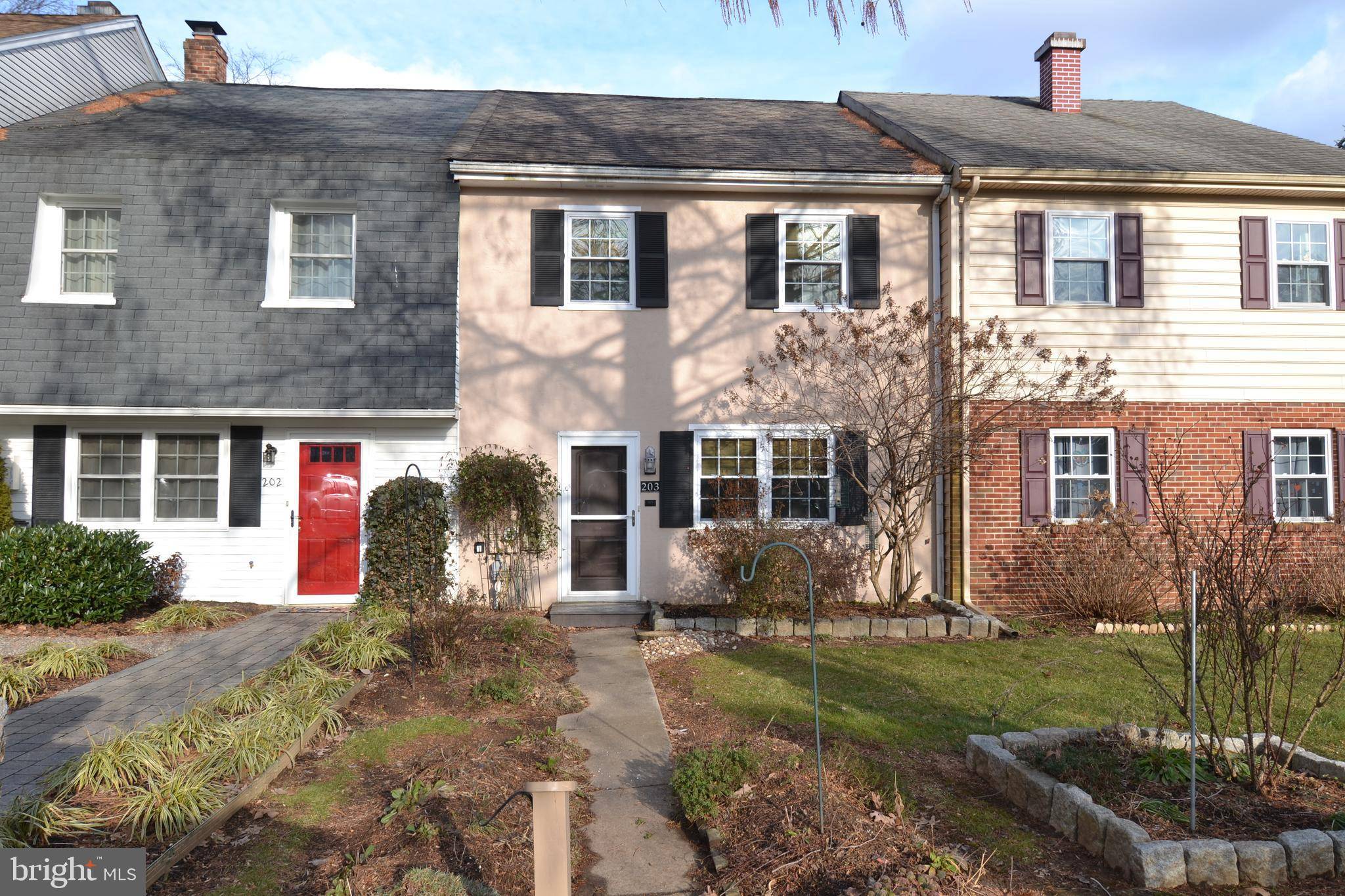 West Chester, PA 19380,203 BRECKNOCK TER