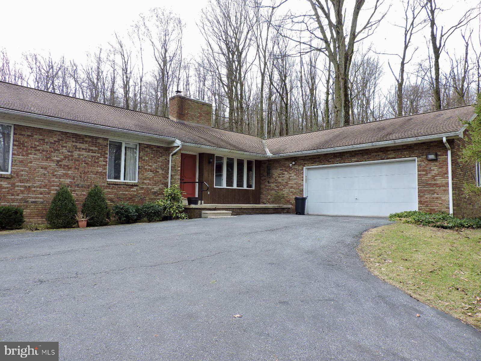 Lebanon, PA 17042,314 SPRING HILL LN