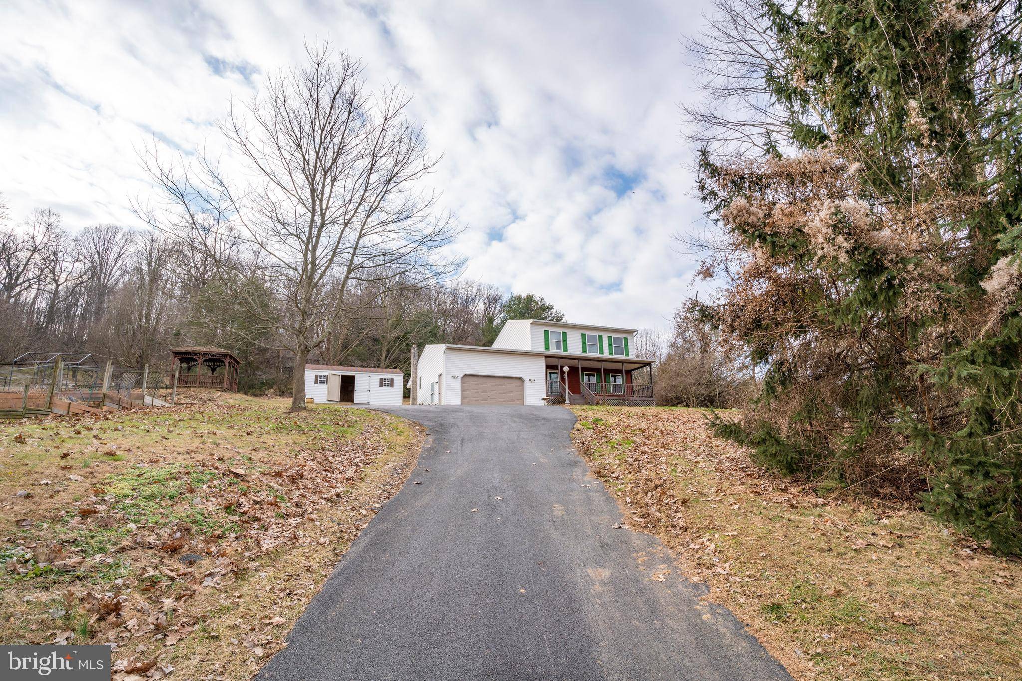 Willow Street, PA 17584,174 MOUNT HOPE SCHOOL RD