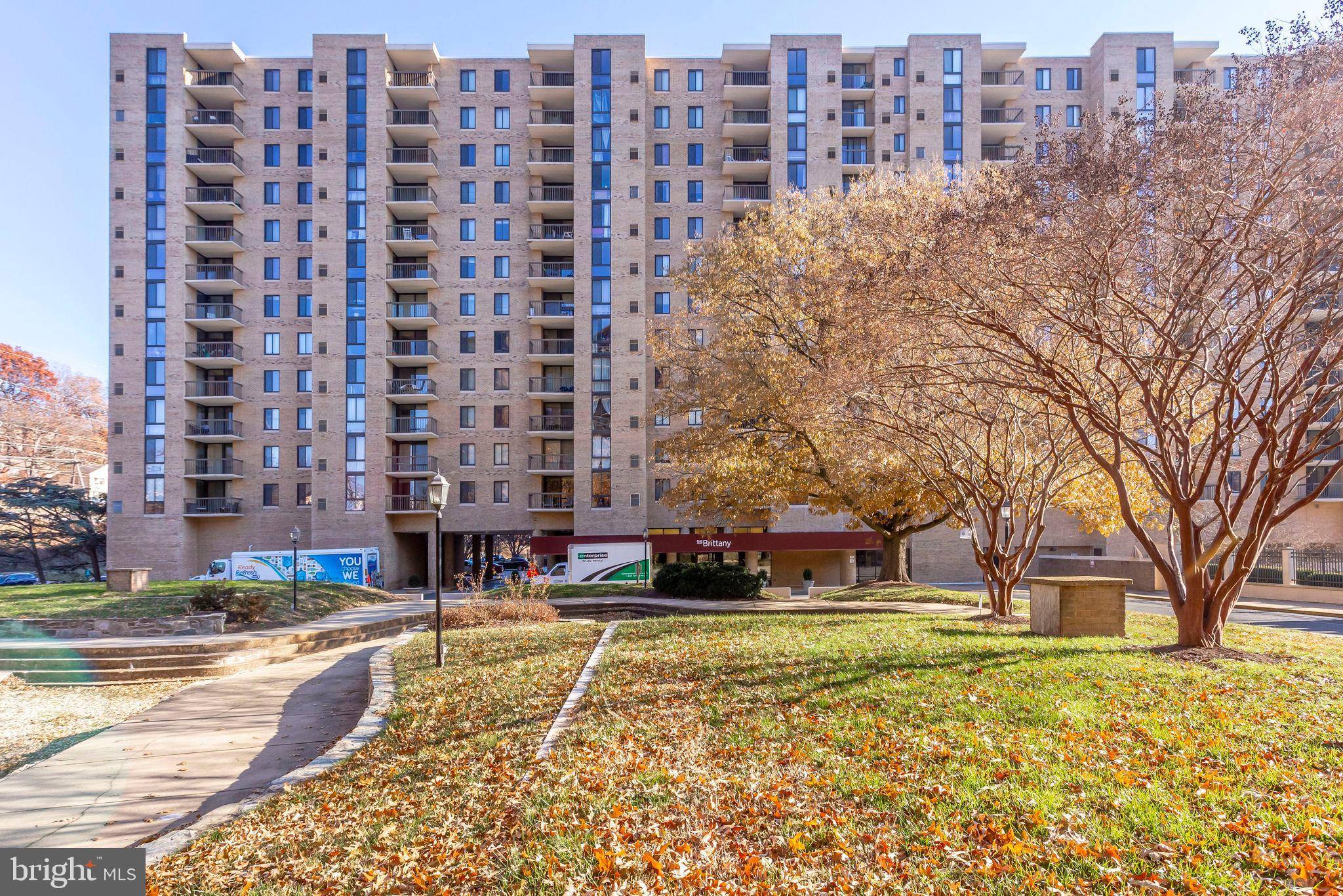 Arlington, VA 22204,4500 S FOUR MILE RUN DR #1130