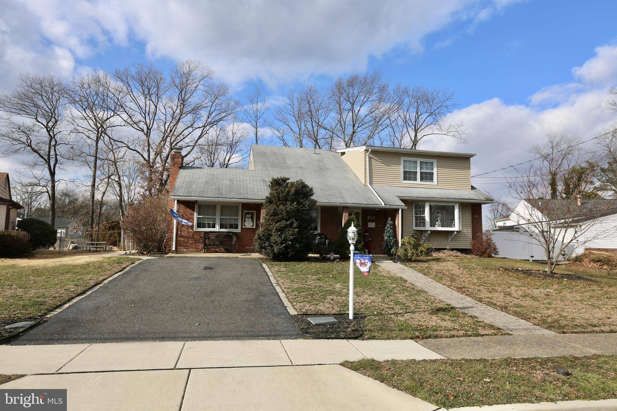 Blackwood, NJ 08012,912 CORNWALL TER