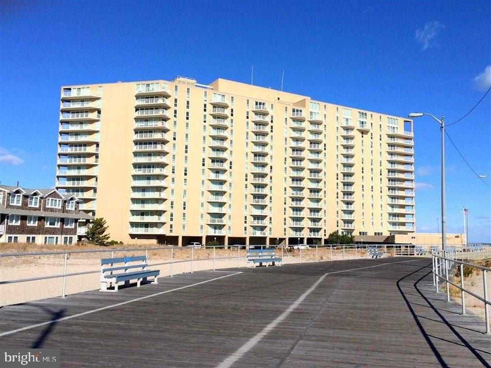 Ocean City, NJ 08226,322 BOARDWALK #1510