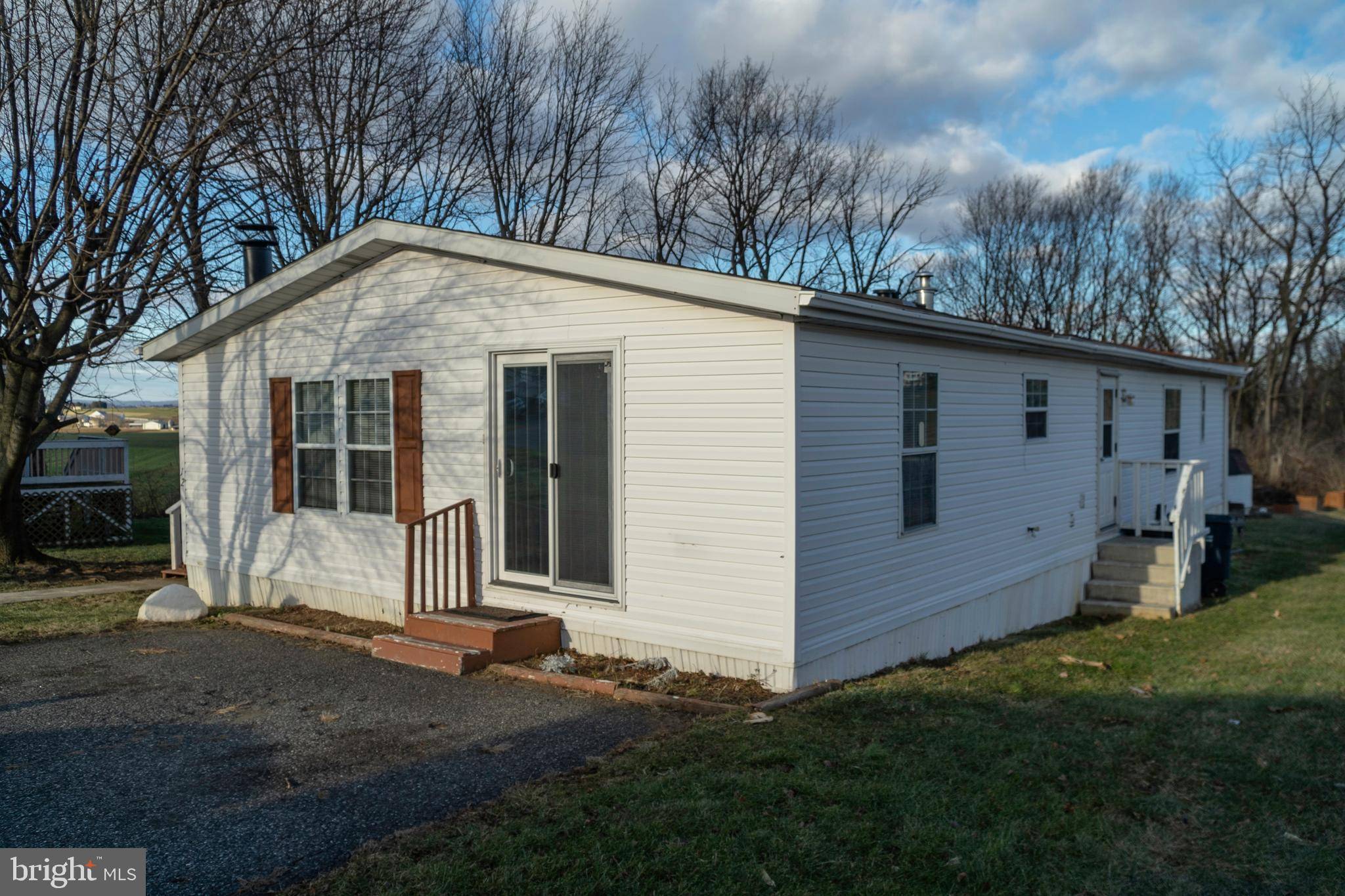 East Earl, PA 17519,12 TERRIE LN