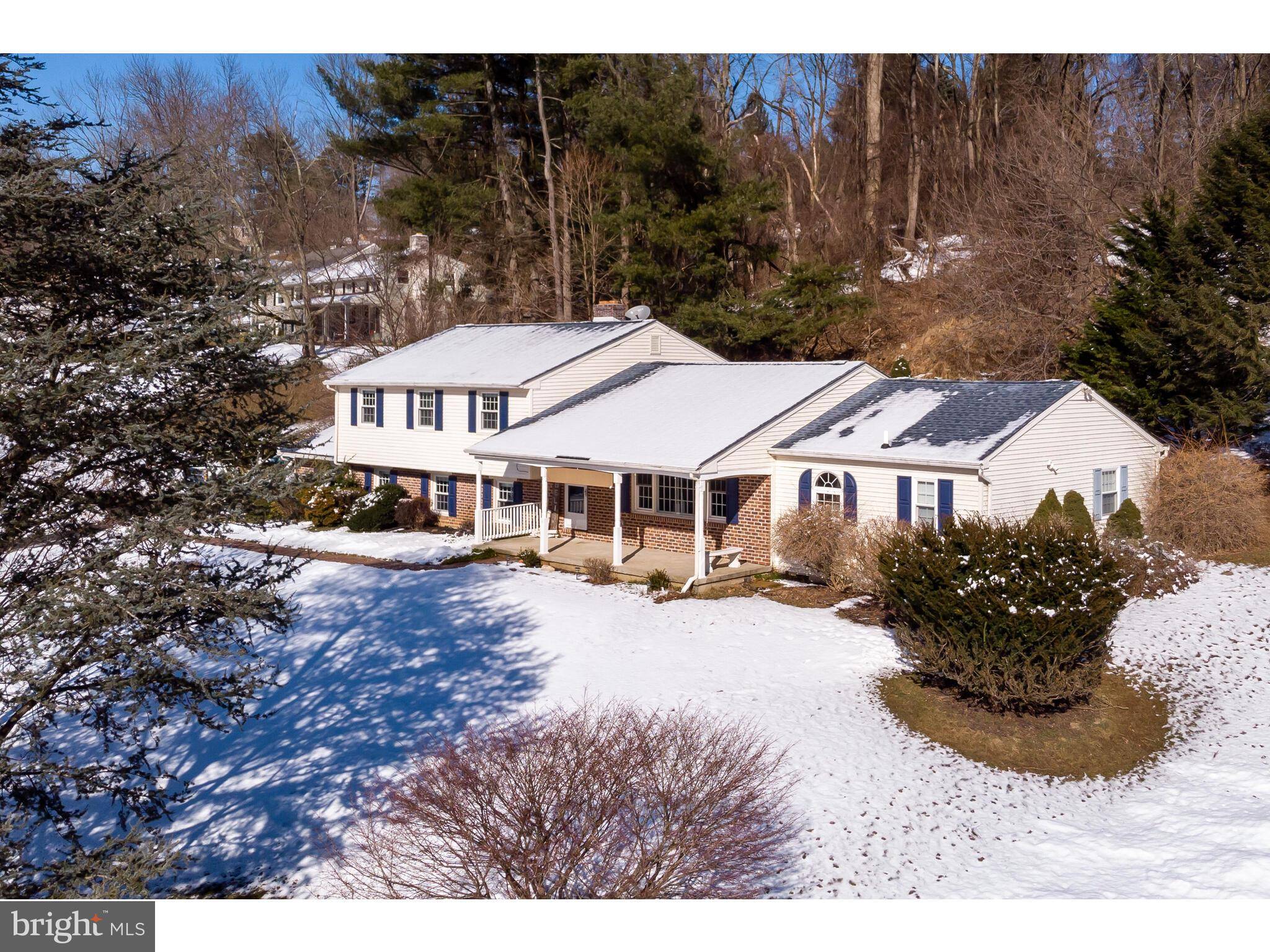 Glen Mills, PA 19342,272 IVY LN