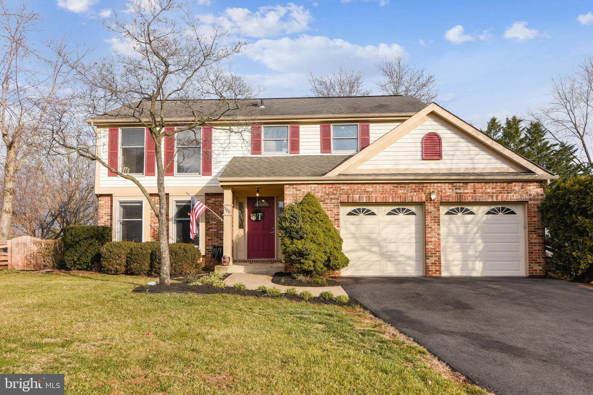 Sterling, VA 20164,500 LINDSAY CT