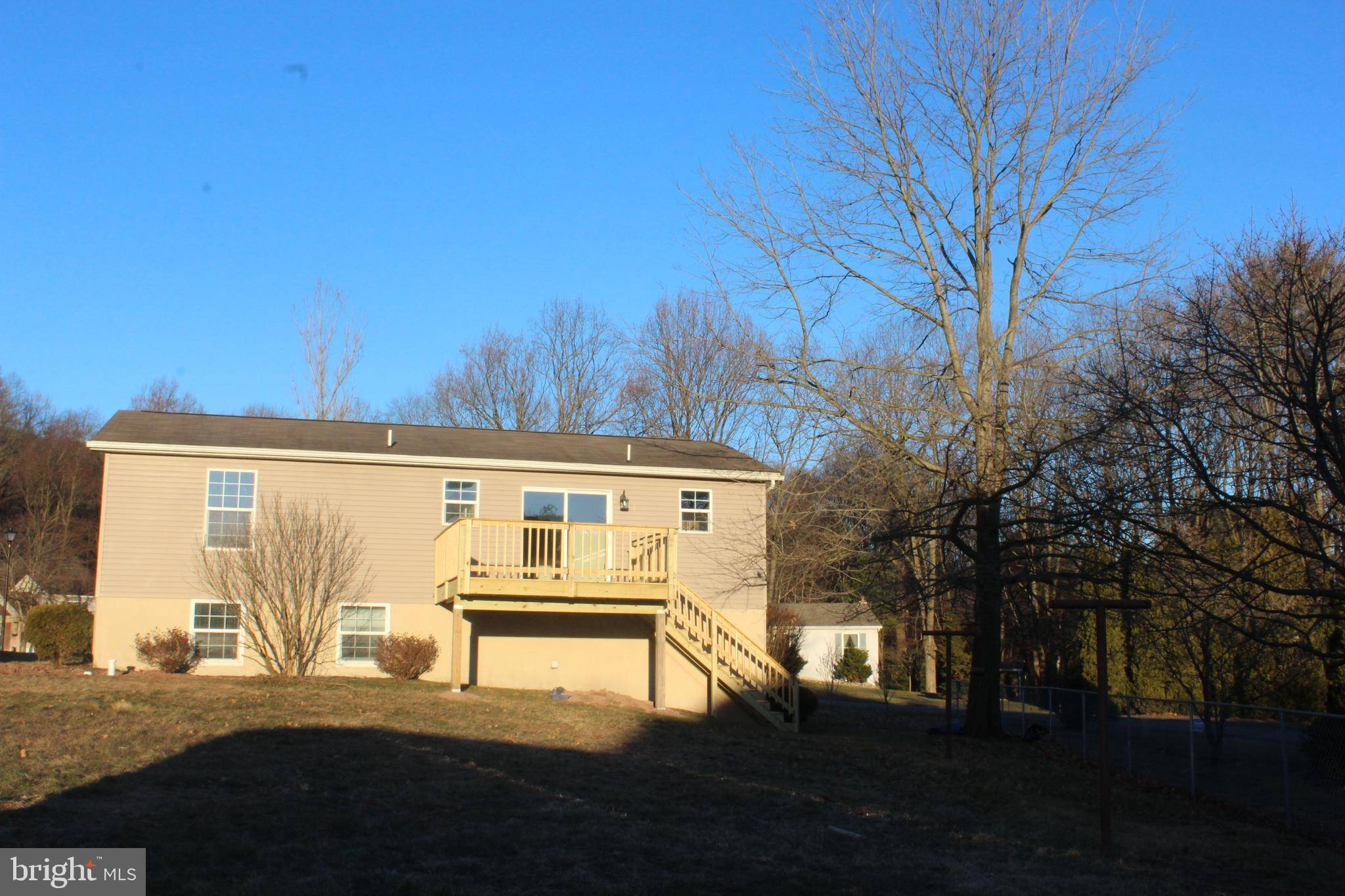 Williamstown, PA 17098,190 LENKER DR