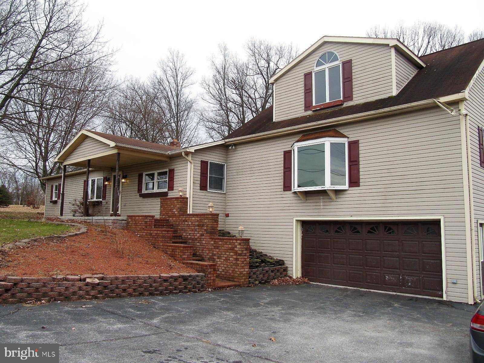 Hanover, PA 17331,345 PINE GROVE RD