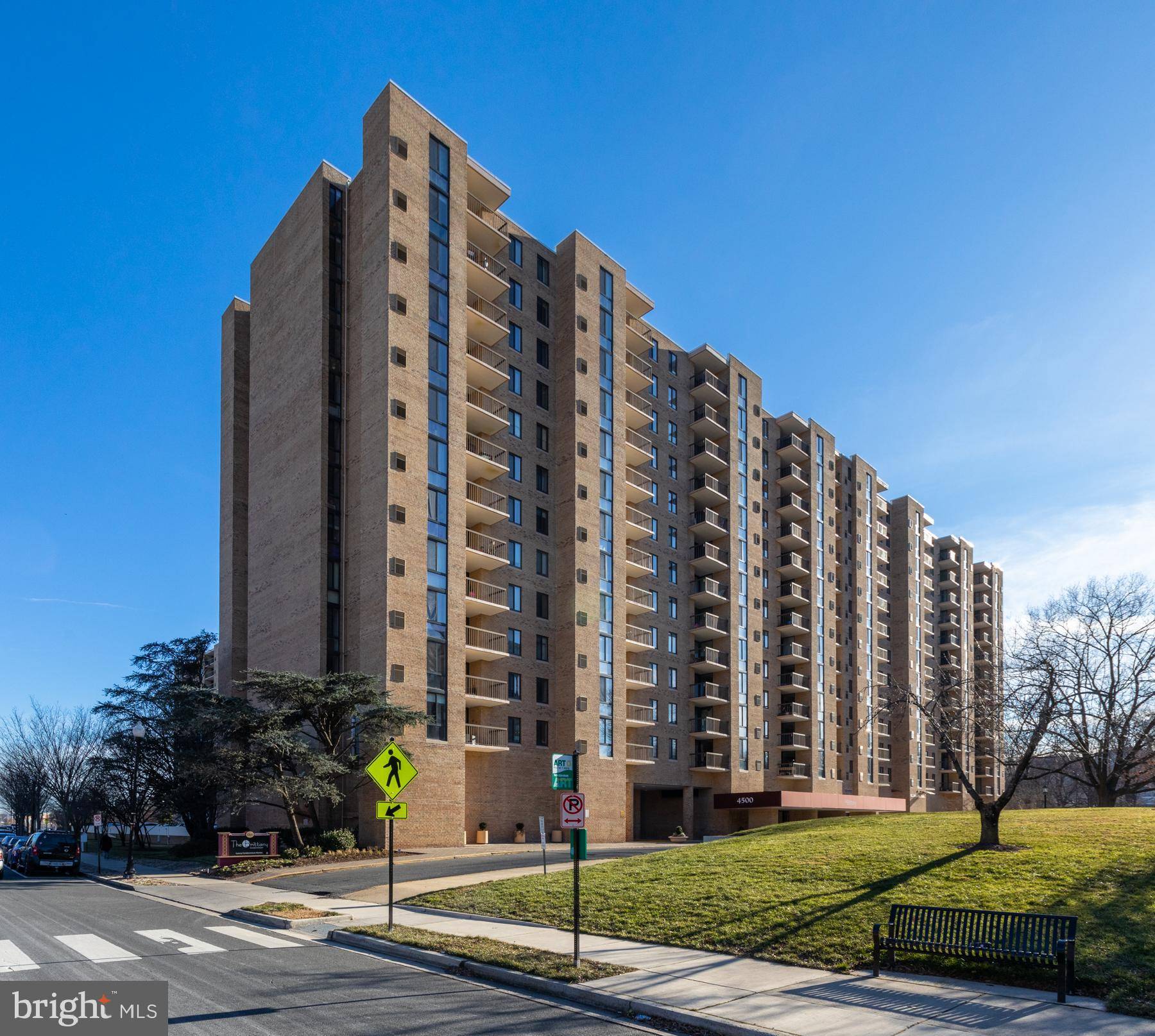 Arlington, VA 22204,4500 S FOUR MILE RUN DR #1114