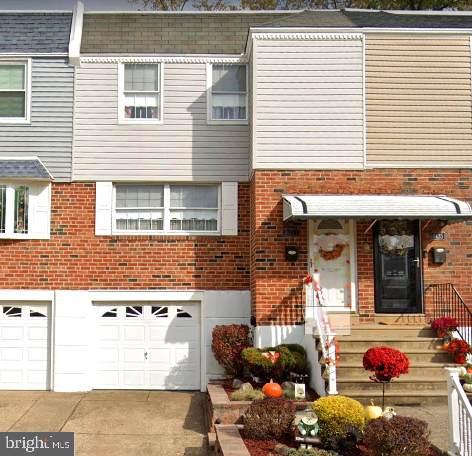 Philadelphia, PA 19154,4433 DEERPATH LN