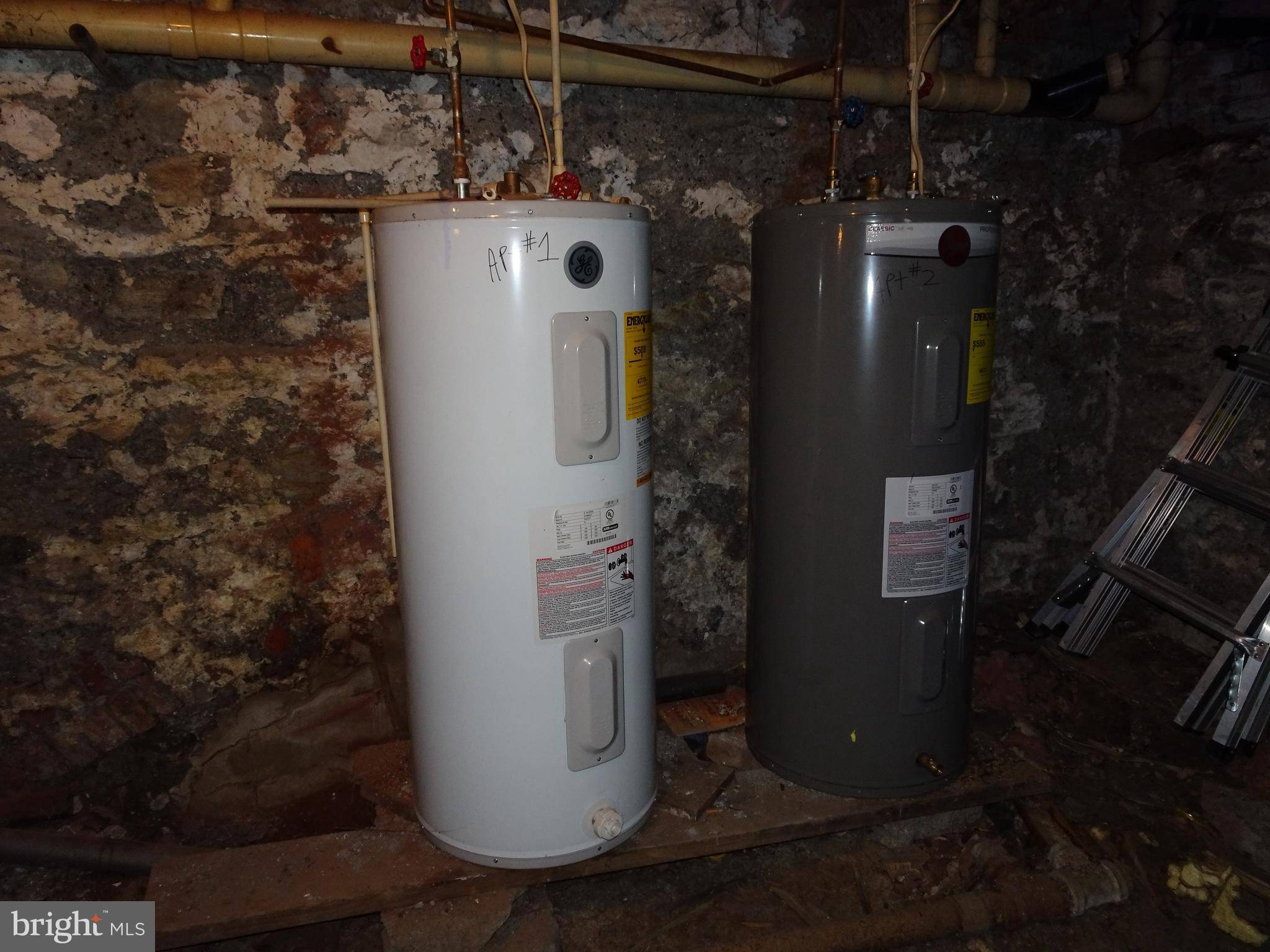 Columbia, PA 17512,119 N 6TH ST