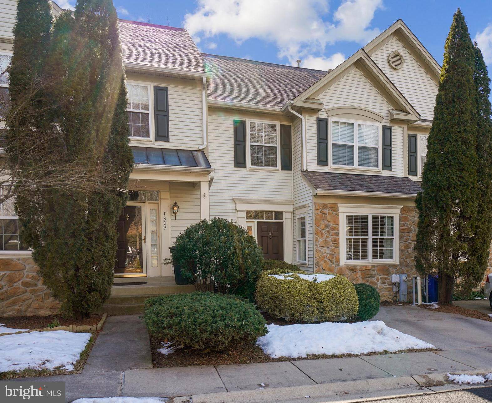 Columbia, MD 21046,7302 SHADY GLEN DR #27