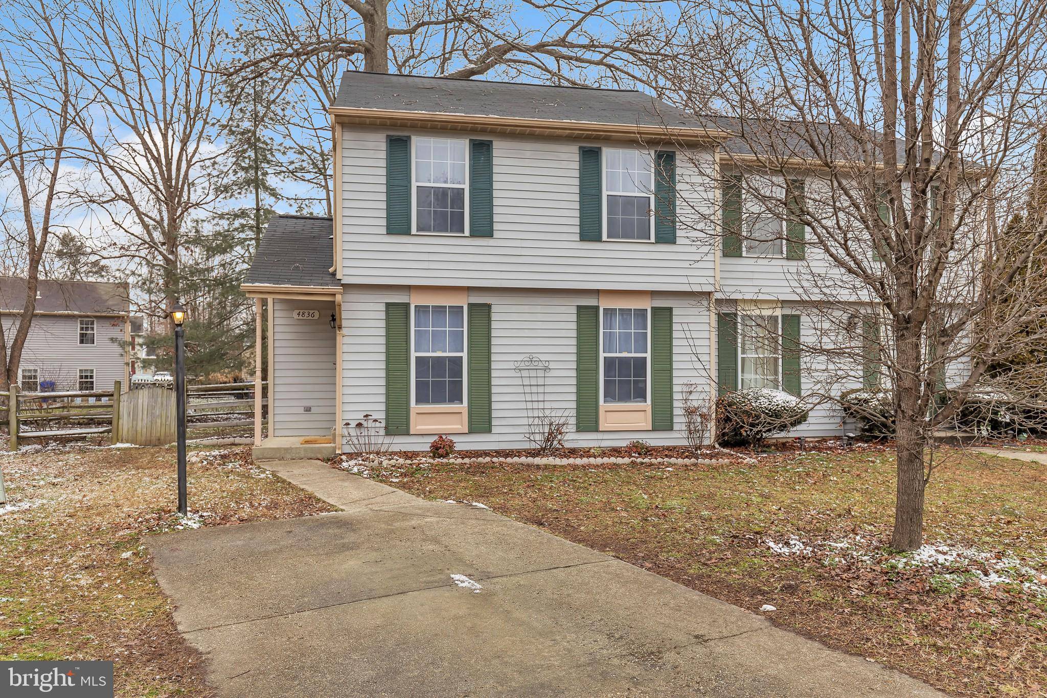 Waldorf, MD 20603,4836 MEADOWLARK LN