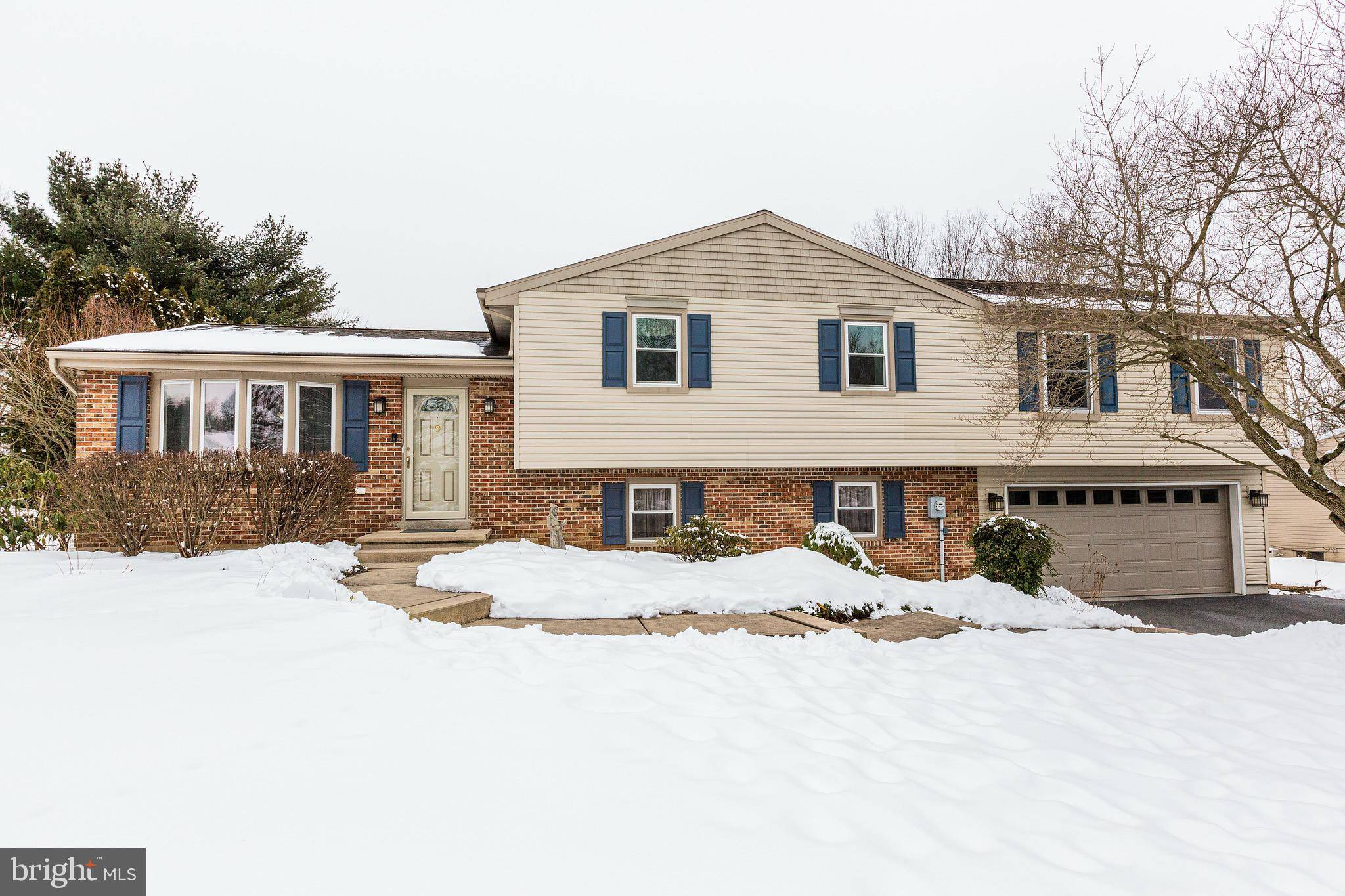 Washington Boro, PA 17582,135 SPRING MEADOW LN