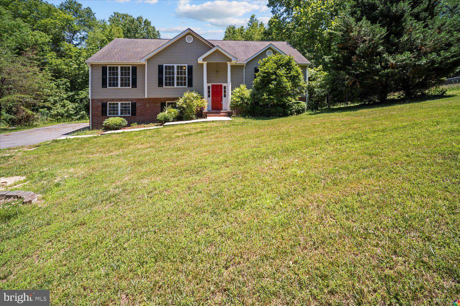 Spotsylvania, VA 22551,7320 CLOVERHILL RD