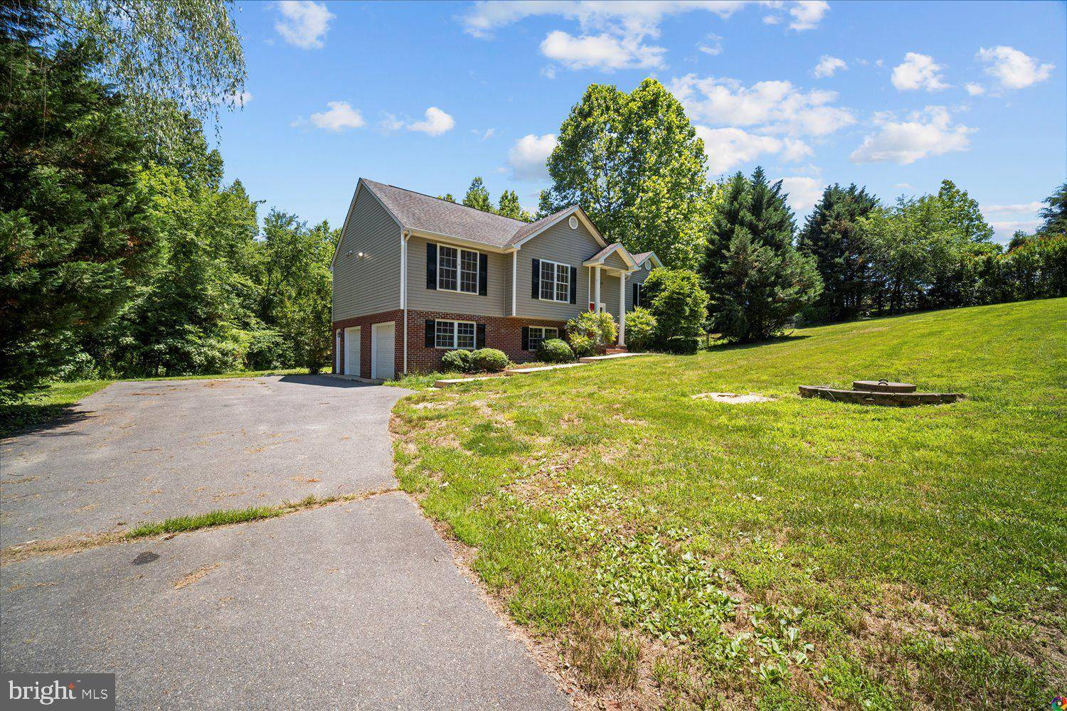 Spotsylvania, VA 22551,7320 CLOVERHILL RD