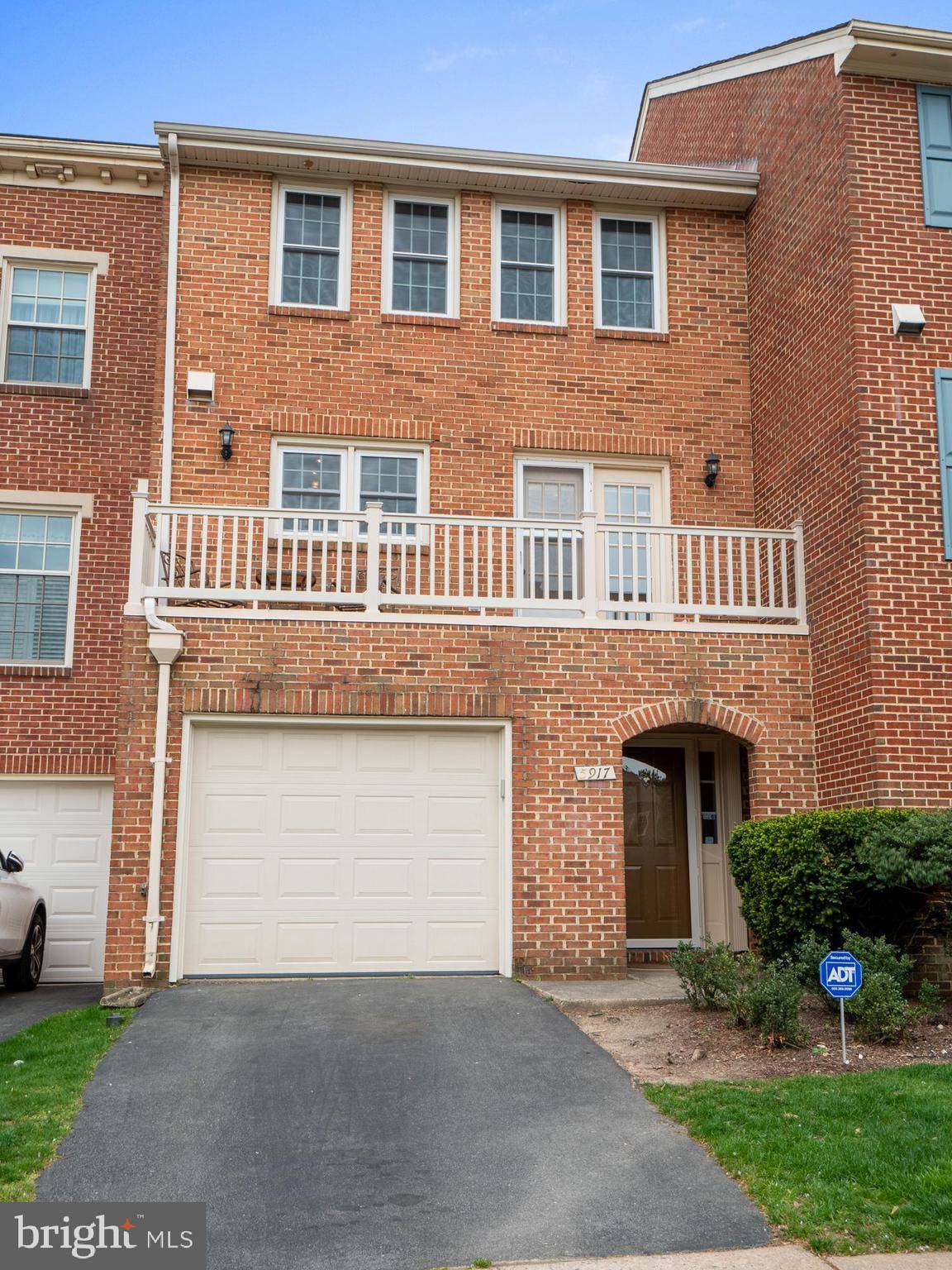 Falls Church, VA 22041,5917 MUNSON CT