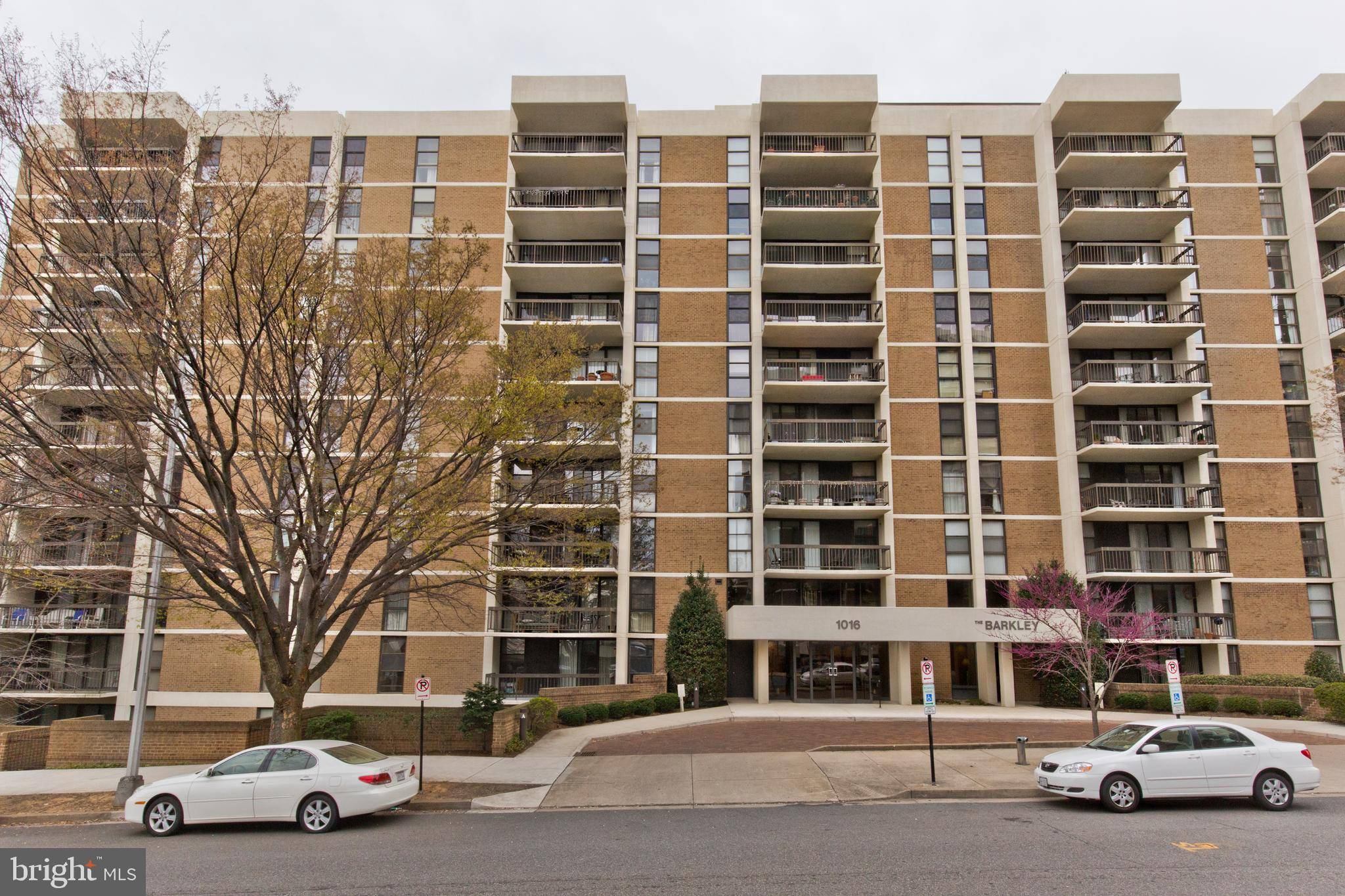 Arlington, VA 22204,1016 S WAYNE ST #907