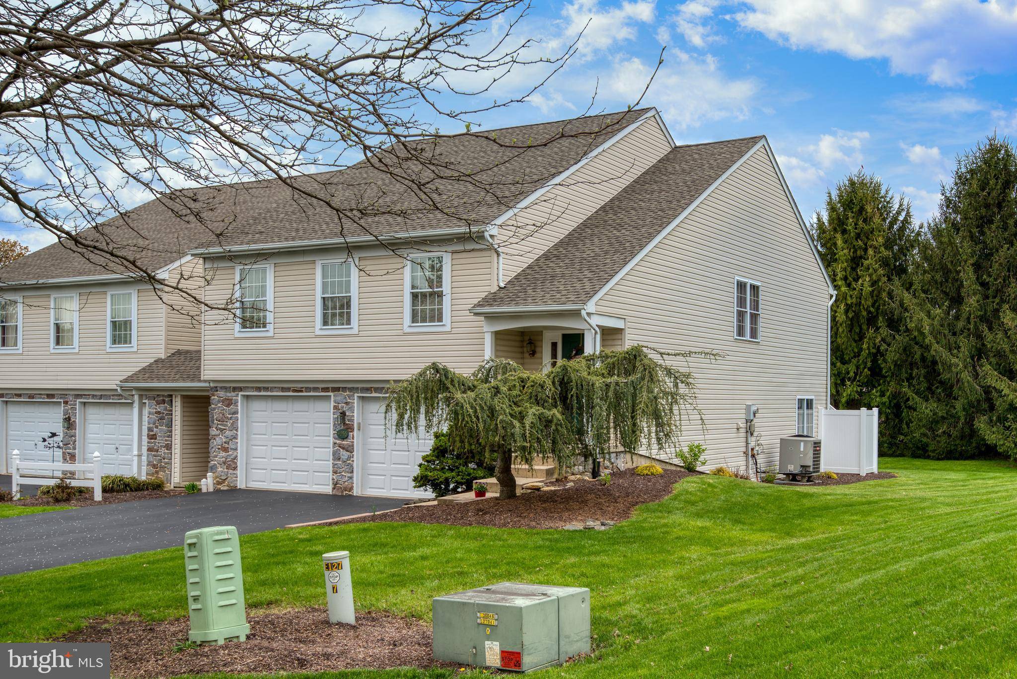 Mount Joy, PA 17552,4056 PARKSIDE CT