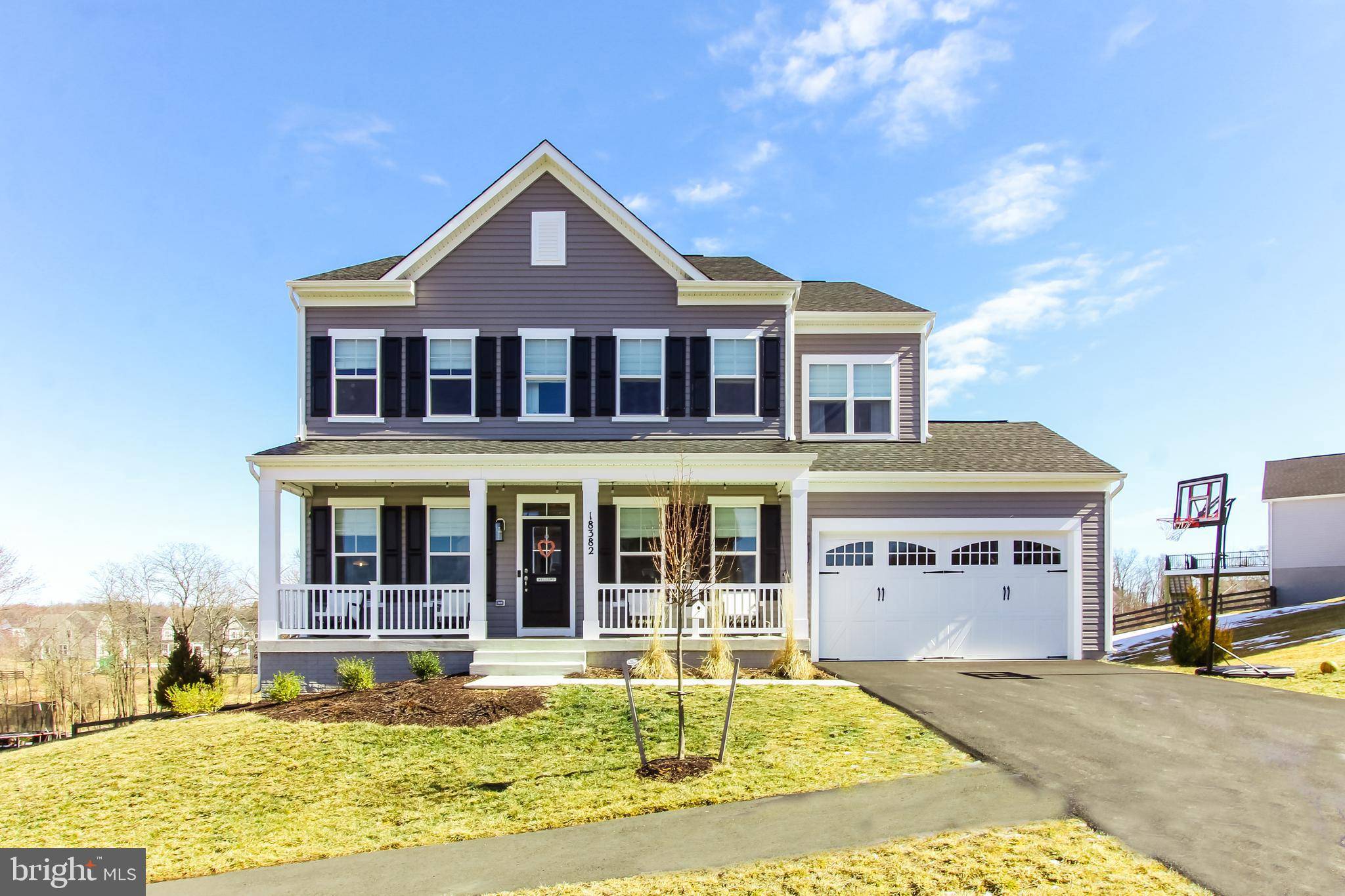 Round Hill, VA 20141,18382 GRASSYVIEW PL