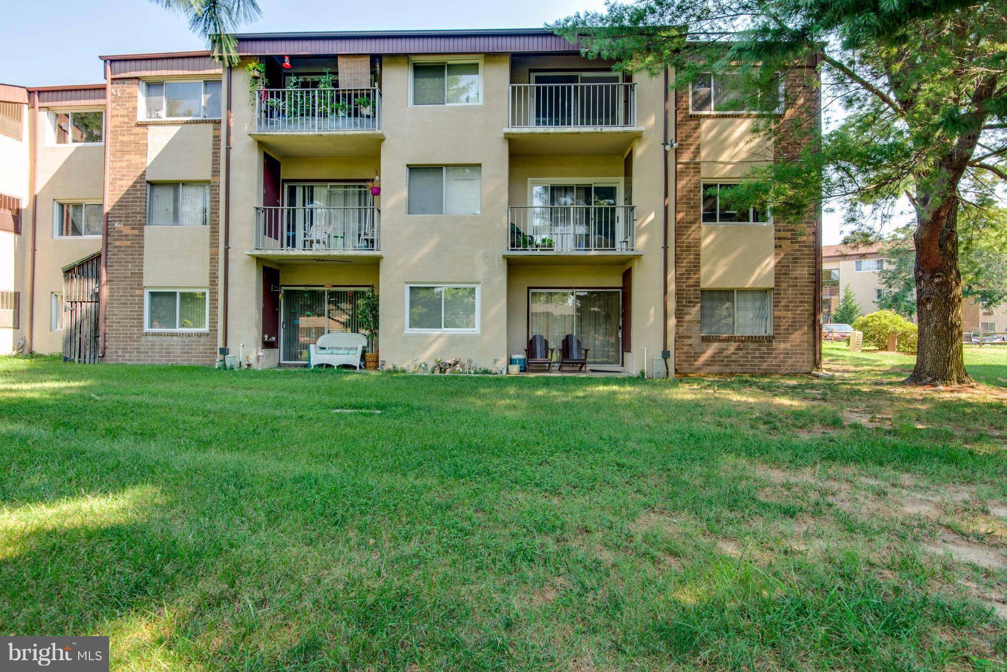 Glen Burnie, MD 21060,356 GATEWATER CT #301