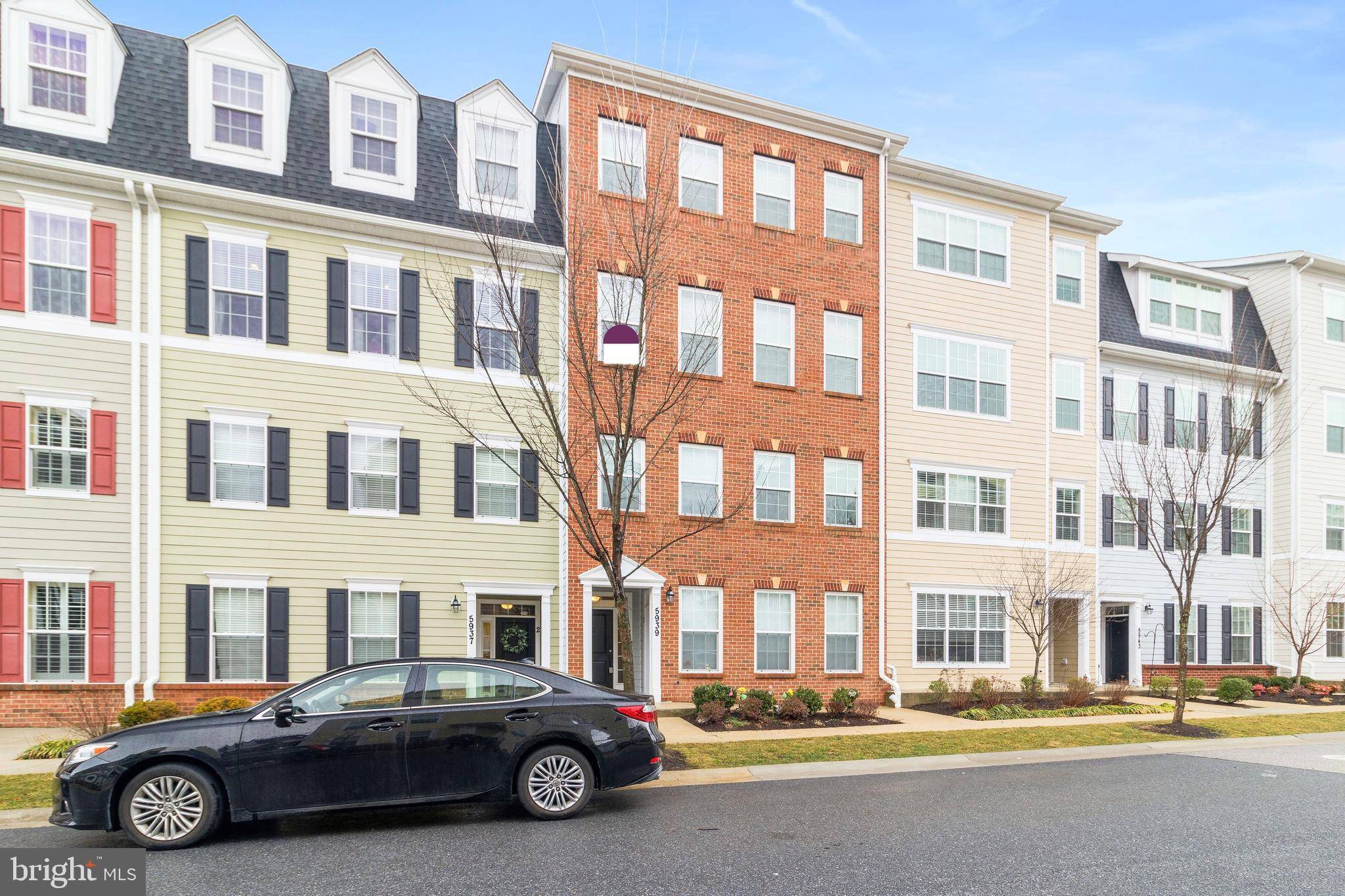 Ellicott City, MD 21043,5939-2 LOGANS WAY #32