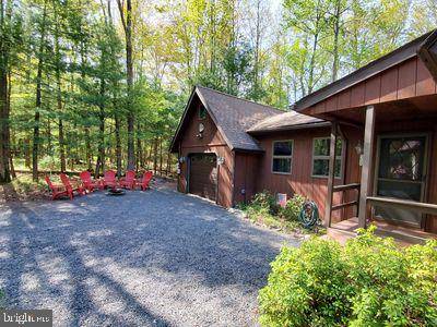 Pocono Pines, PA 18350,107 LONG VIEW