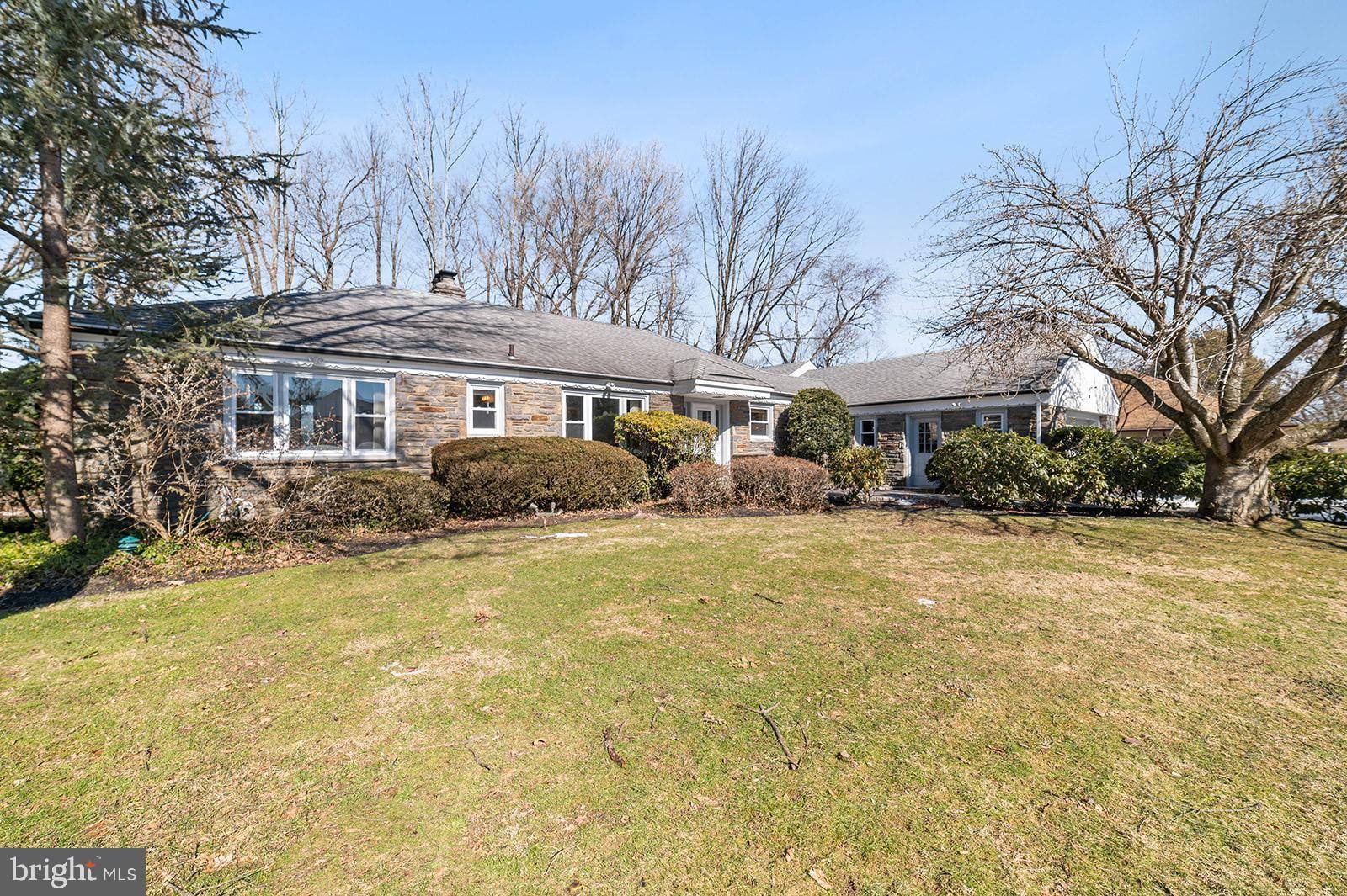 Wyncote, PA 19095,8102 HEACOCK LN