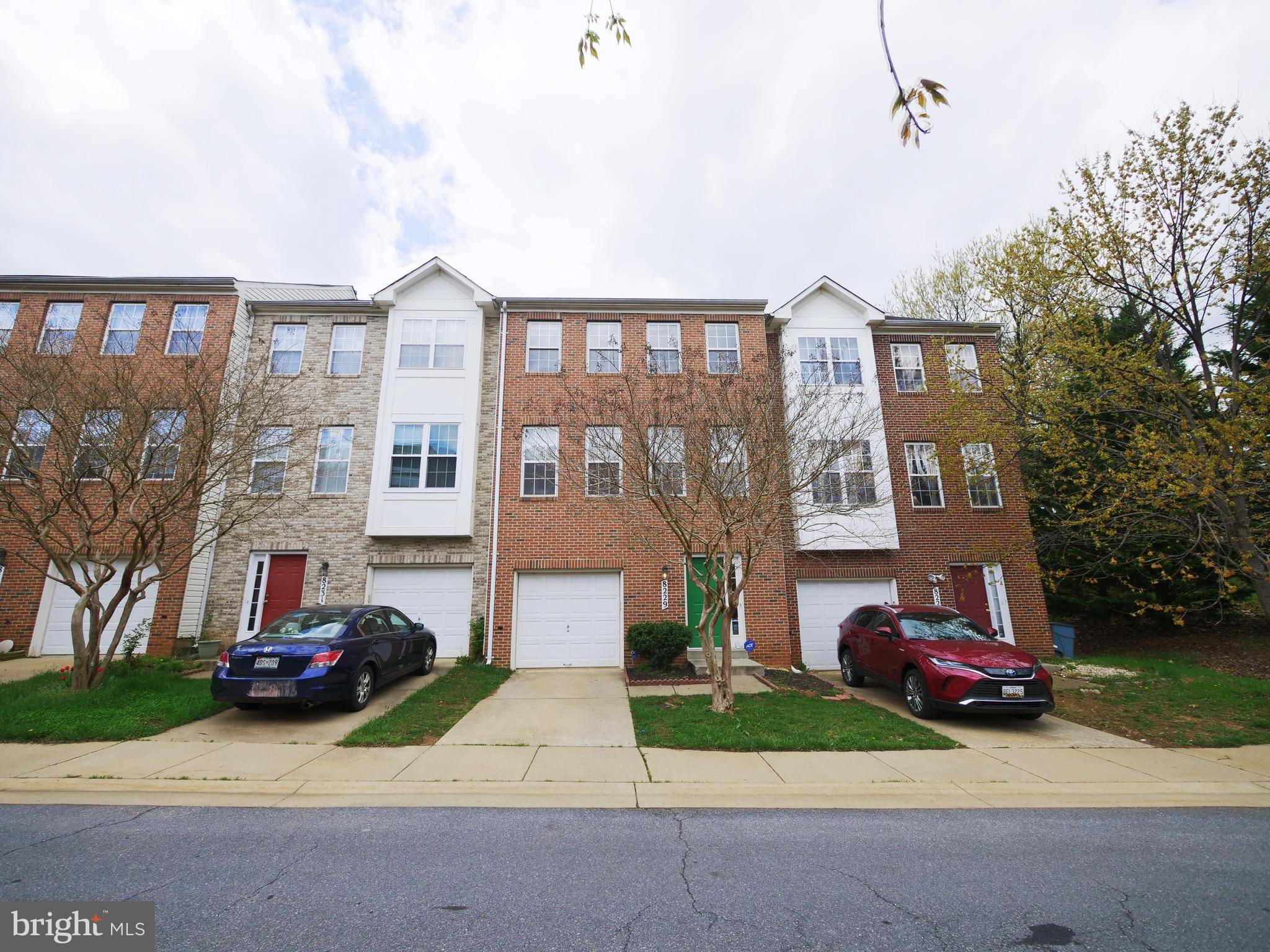 Gaithersburg, MD 20877,8229 IRONCLAD CT