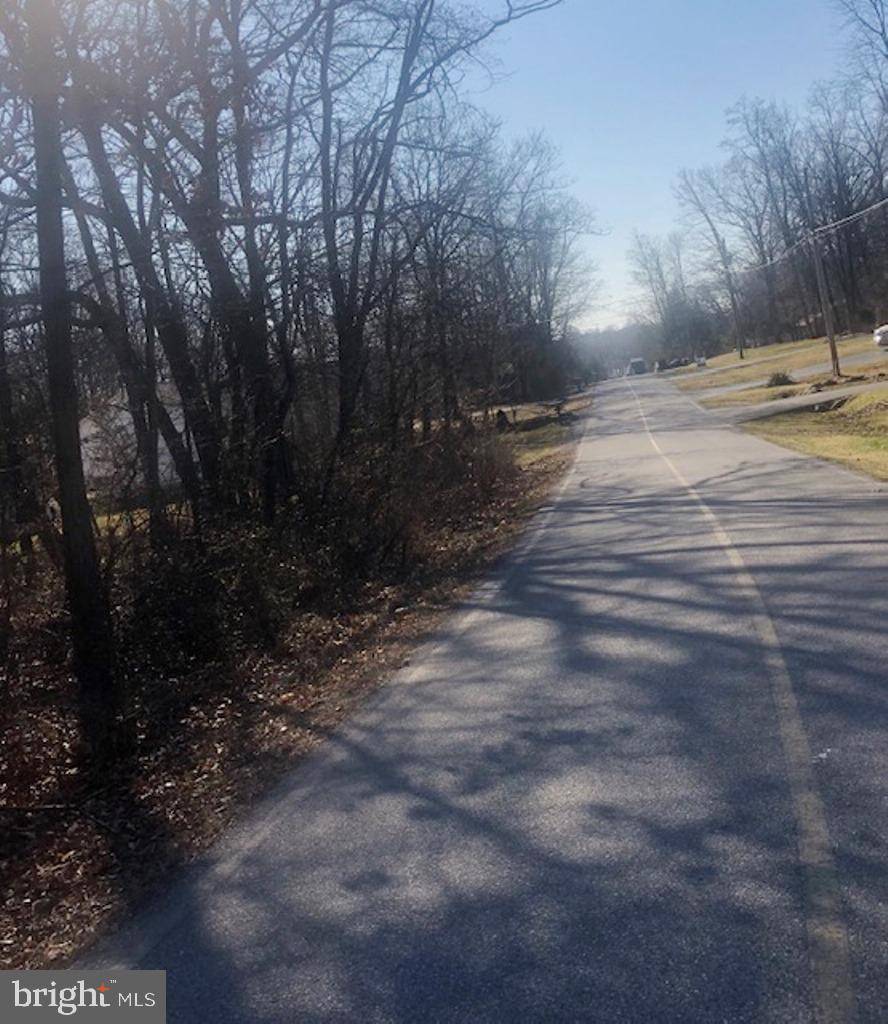 East Berlin, PA 17316,50 BURNSIDE DR