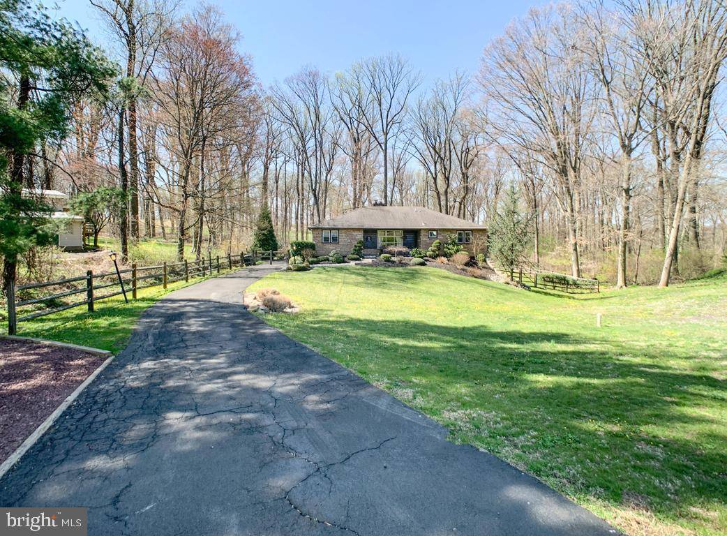 Huntingdon Valley, PA 19006,302 BRAE BOURN RD