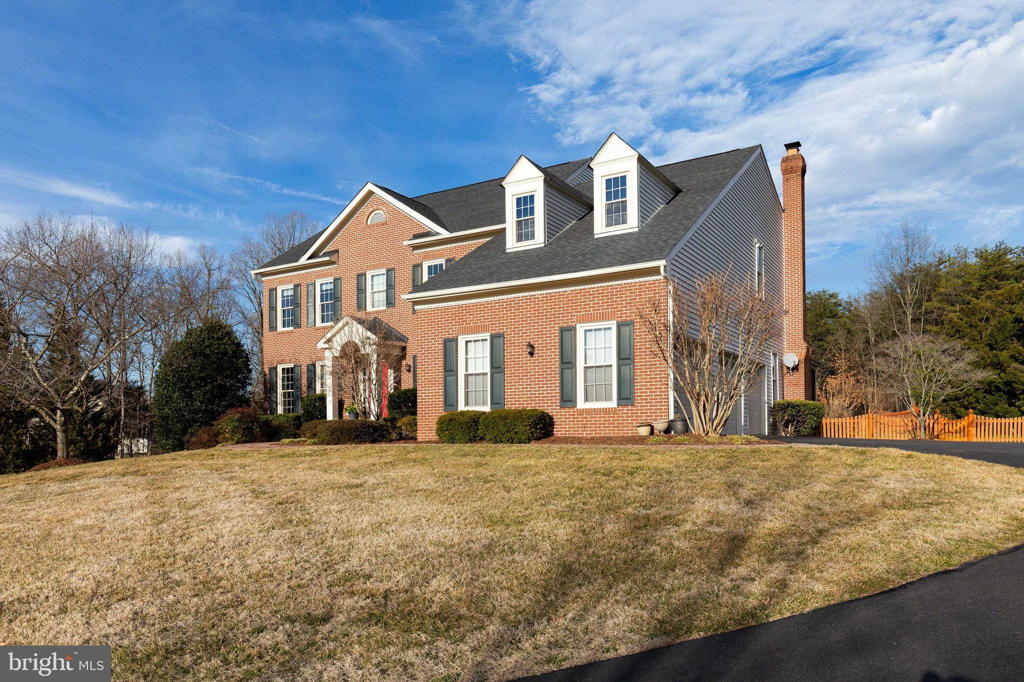 Clifton, VA 20124,6703 BUNKERS CT