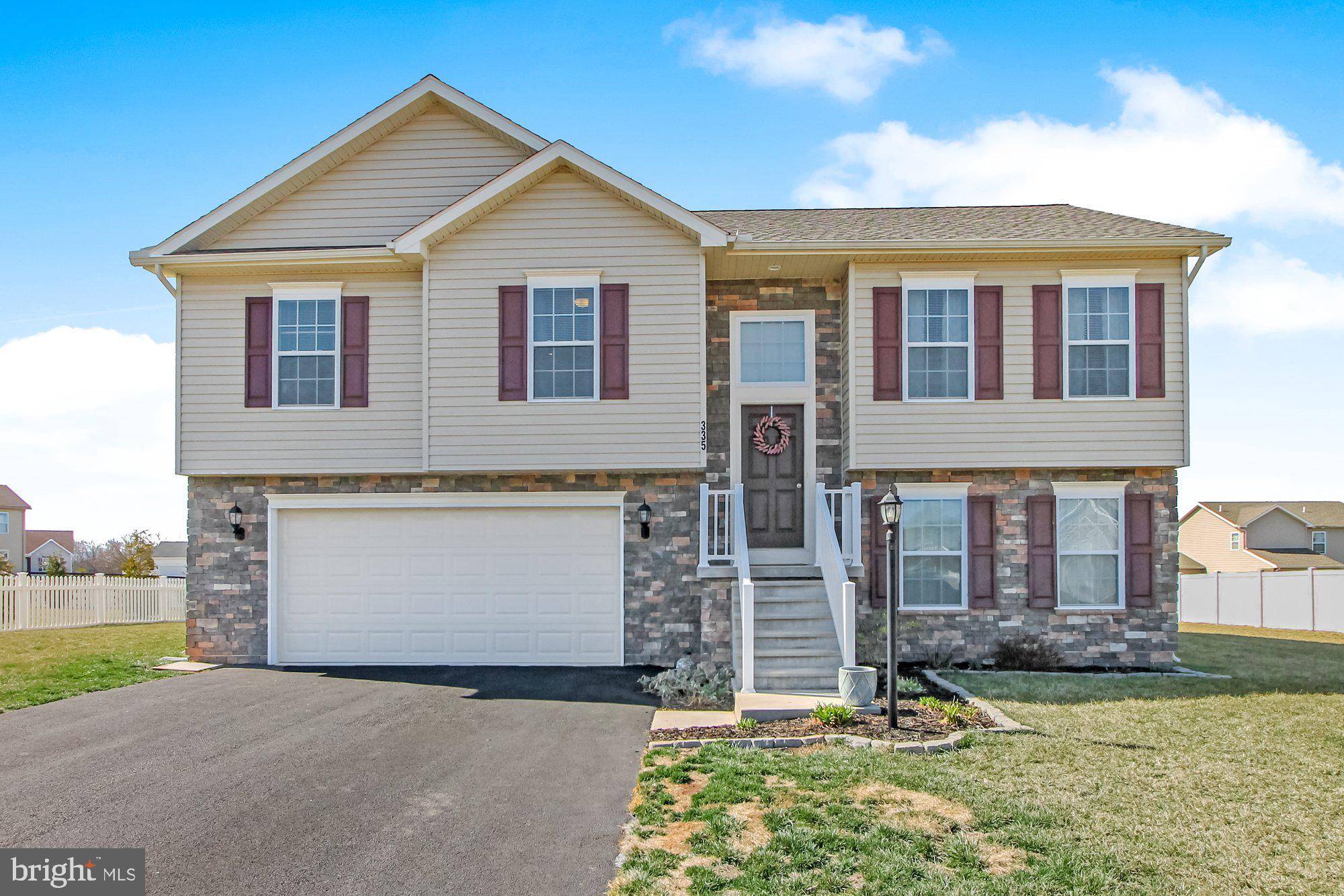 Gettysburg, PA 17325,335 W CREST VIEW LN