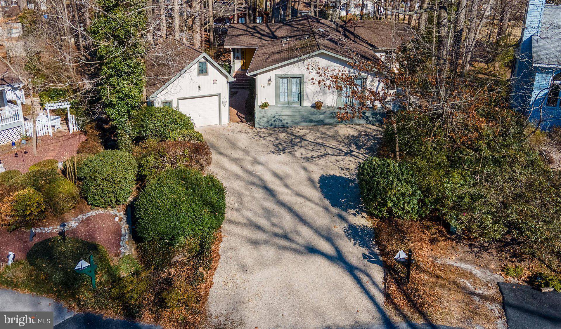 Ocean Pines, MD 21811,30 SLOOP LN