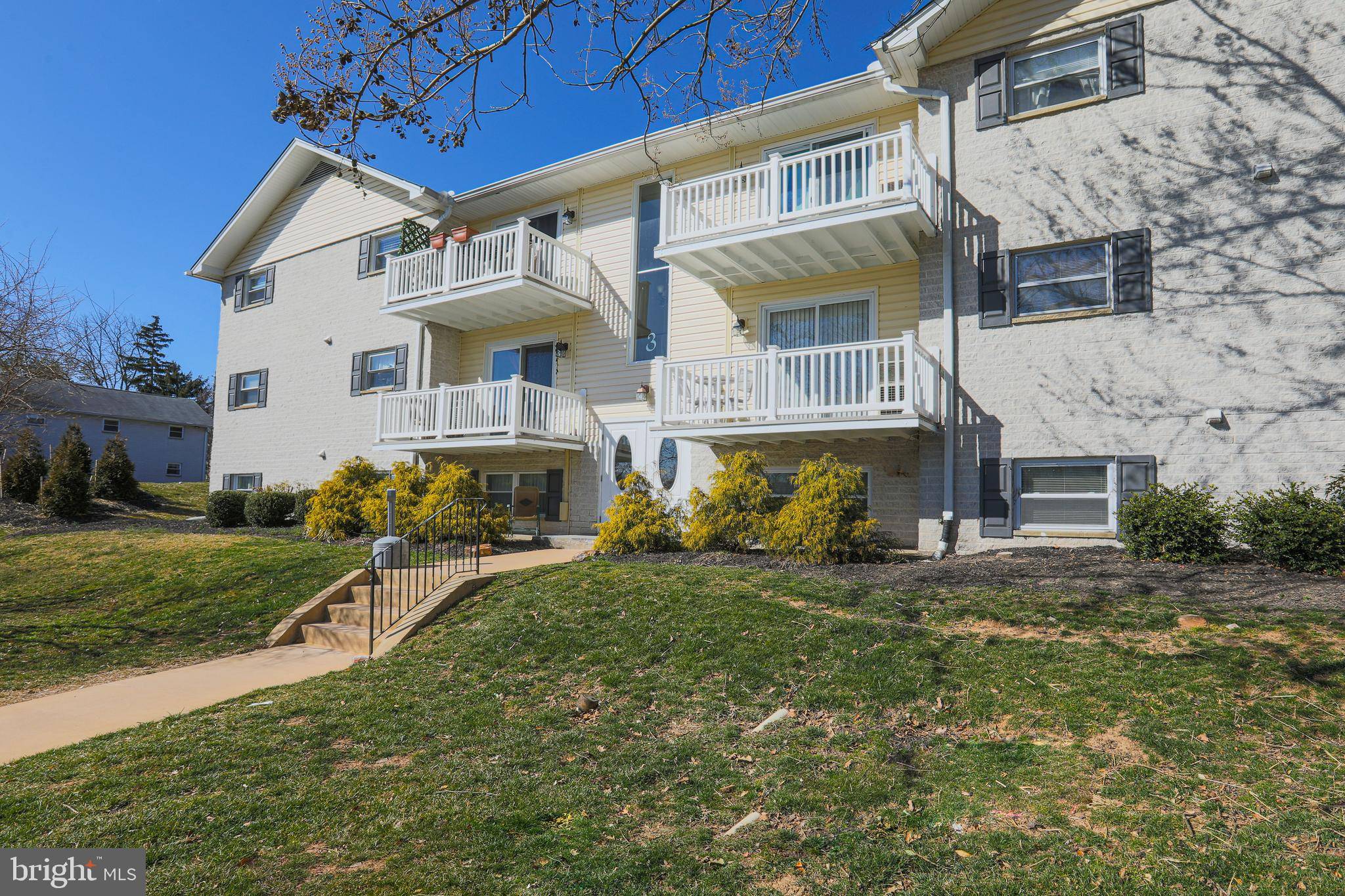 Cockeysville, MD 21030,3 WARREN LODGE CT #2-A