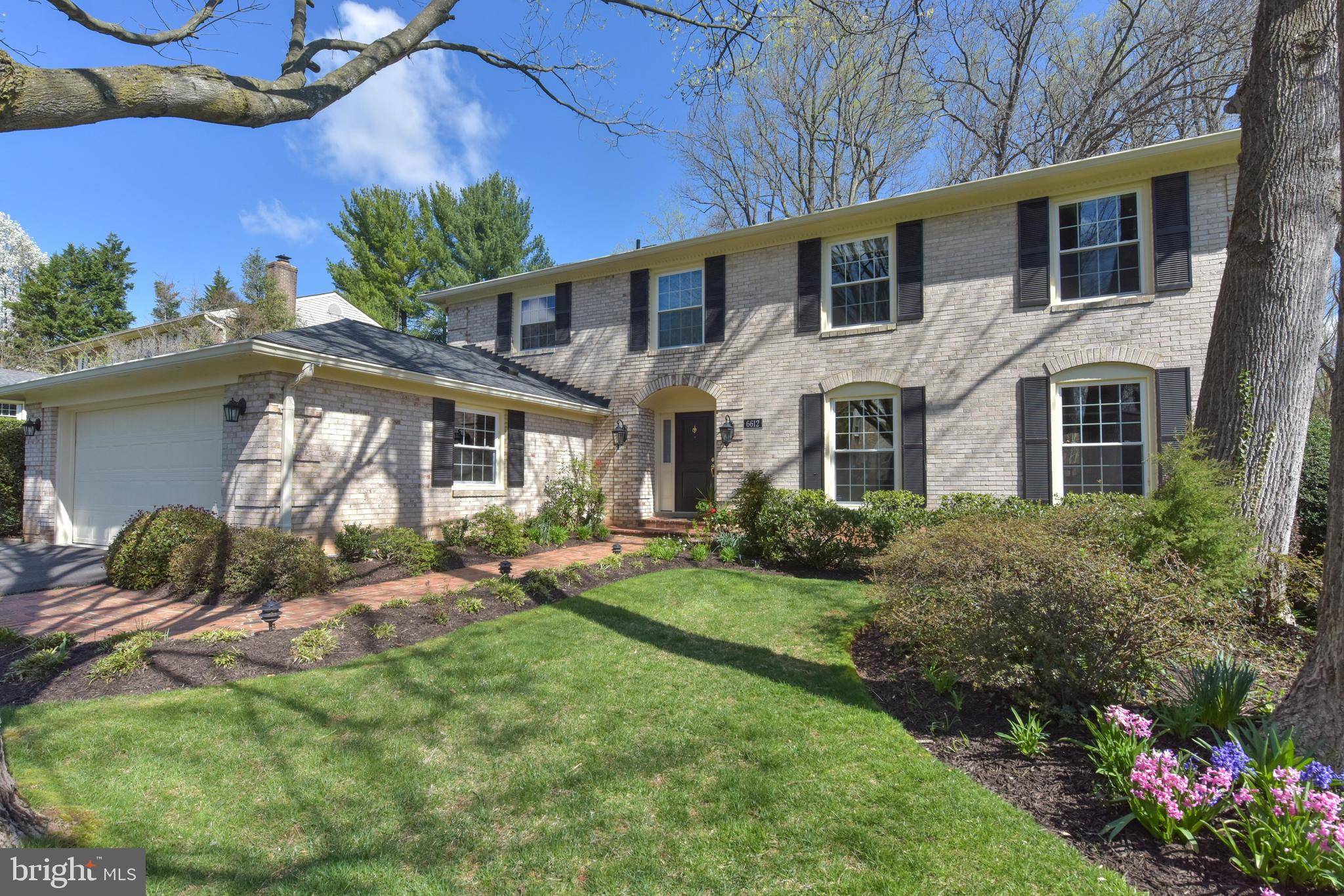 Mclean, VA 22101,6612 WEATHEFORD CT