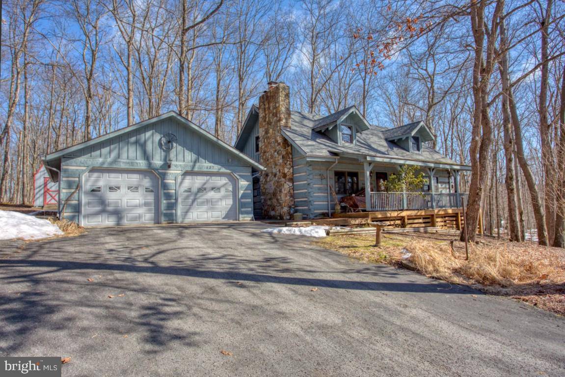 Terra Alta, WV 26764,137 HEMLOCK CIR