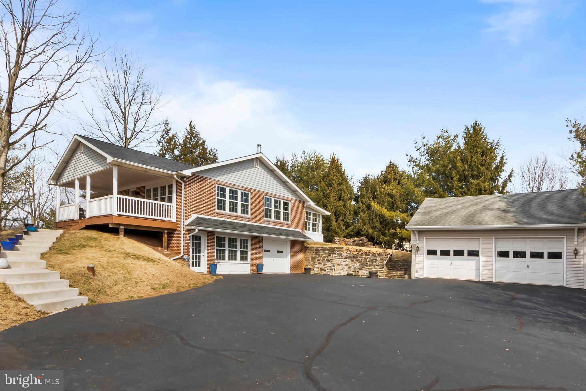 Collegeville, PA 19426,901 MESA LN