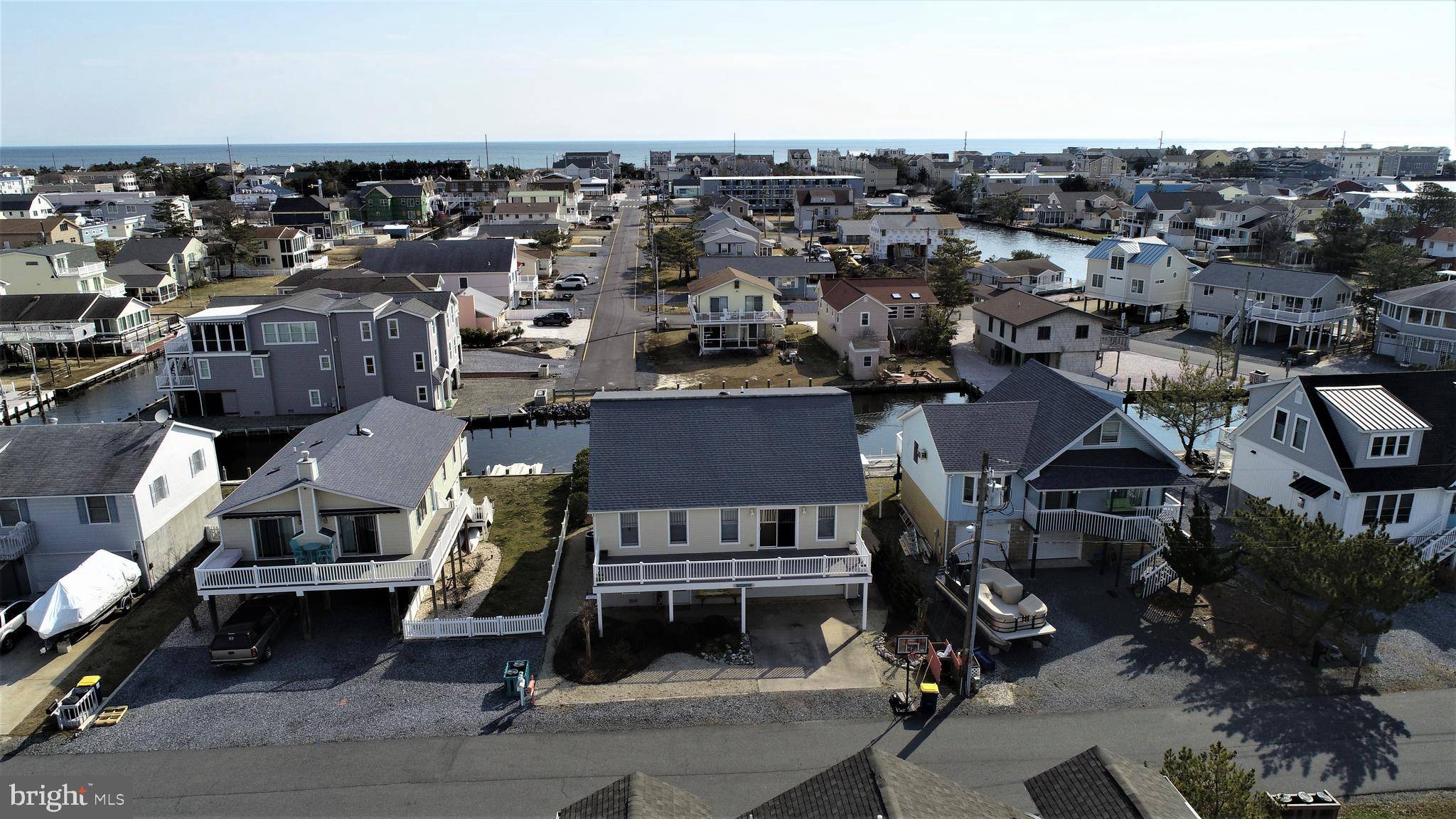 Fenwick Island, DE 19944,507 GLENN AVE