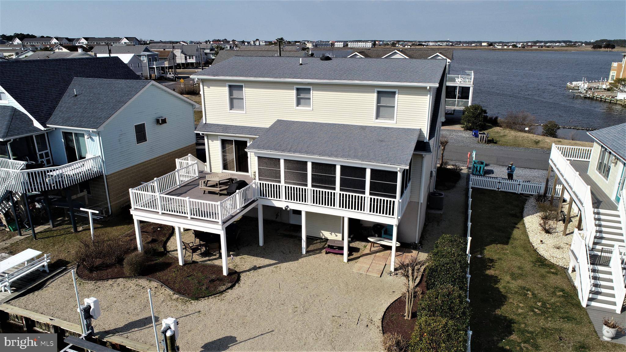 Fenwick Island, DE 19944,507 GLENN AVE