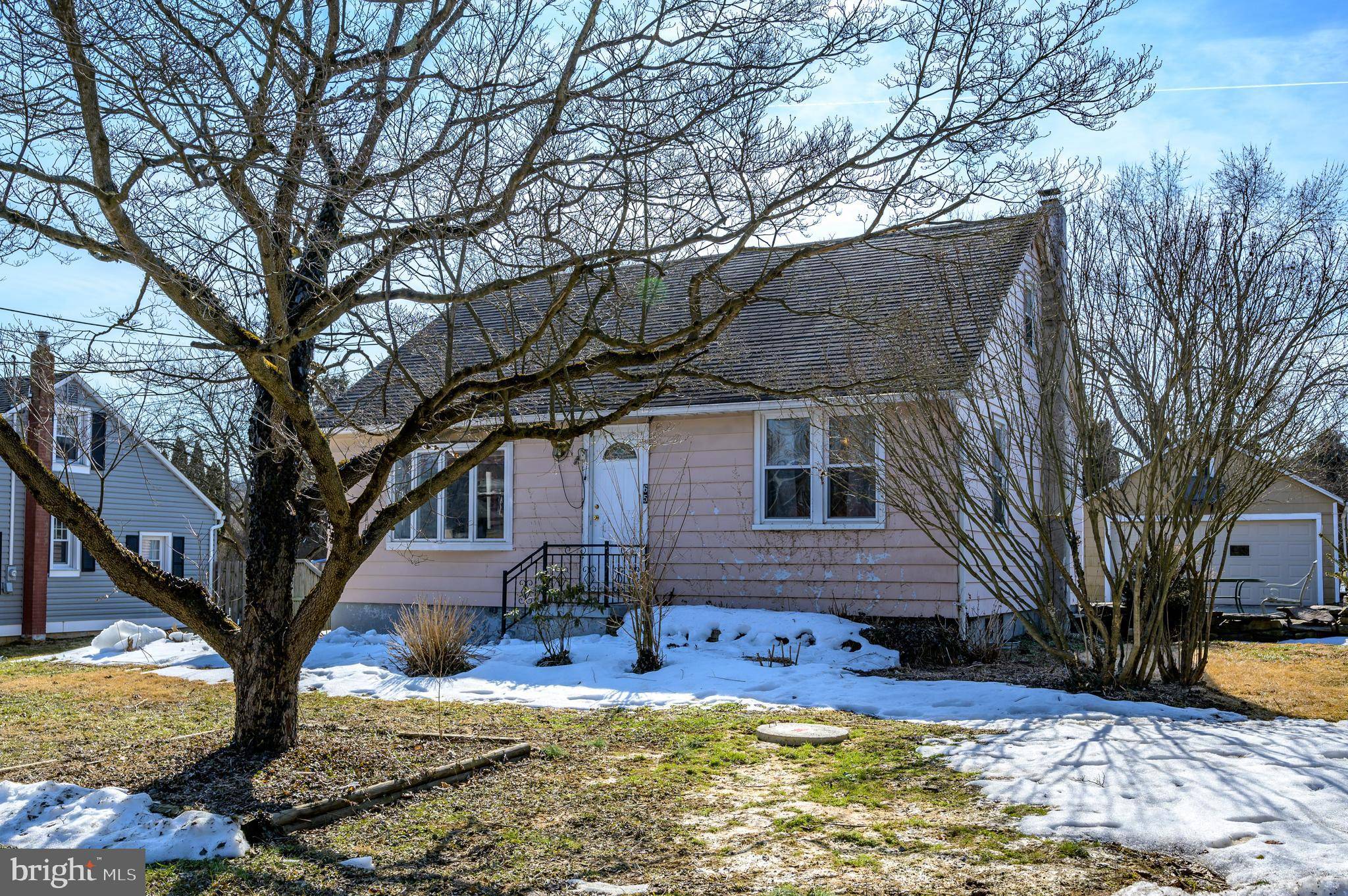 Easton, PA 18042,65 RAUBSVILLE RD