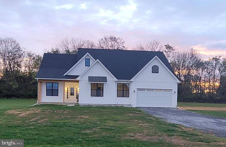 Charles Town, WV 25414,84 ANCIENT OAKS CT