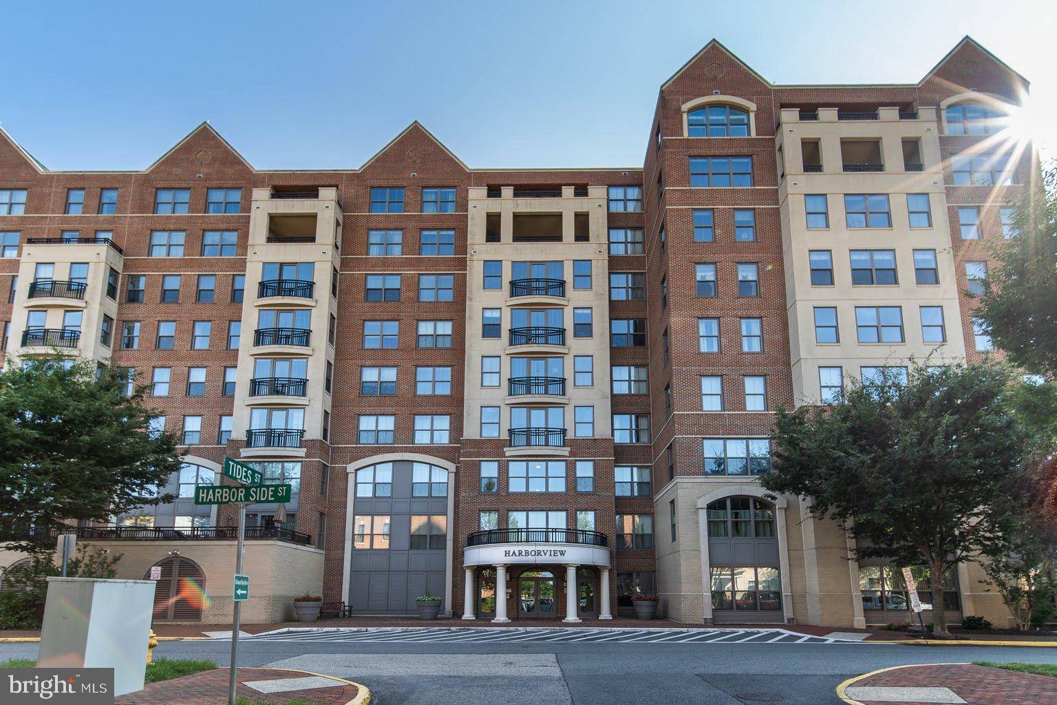 Woodbridge, VA 22191,485 HARBOR SIDE ST #302