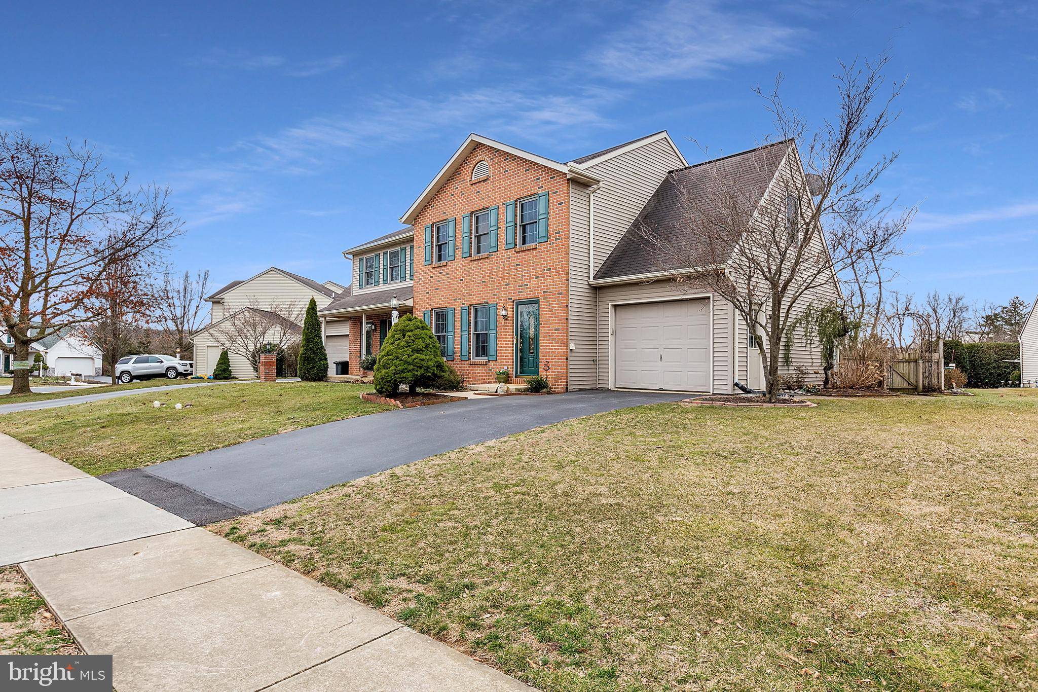 Lititz, PA 17543,21 PEBBLE CREEK DR